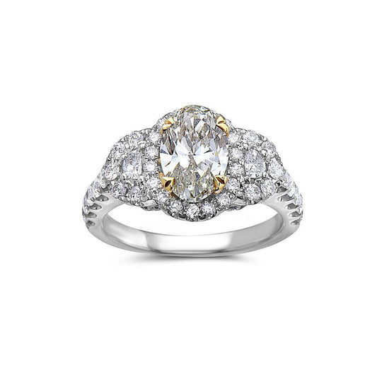 Ladies 18k White Gold Diamond 2.70 CT Right Hand Ring