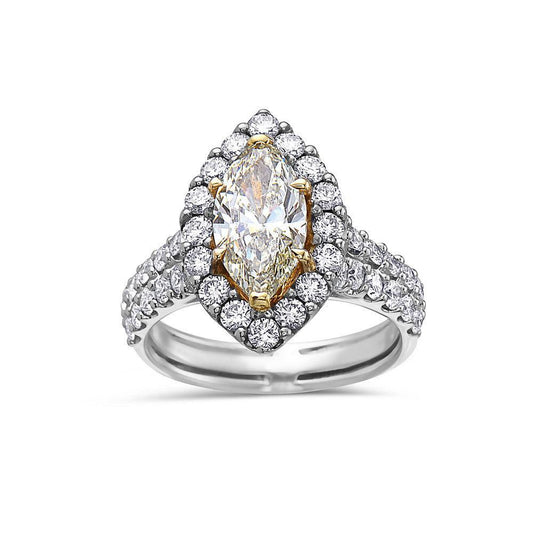 Ladies 18k White Gold Diamond 3.75 CT Right Hand Ring