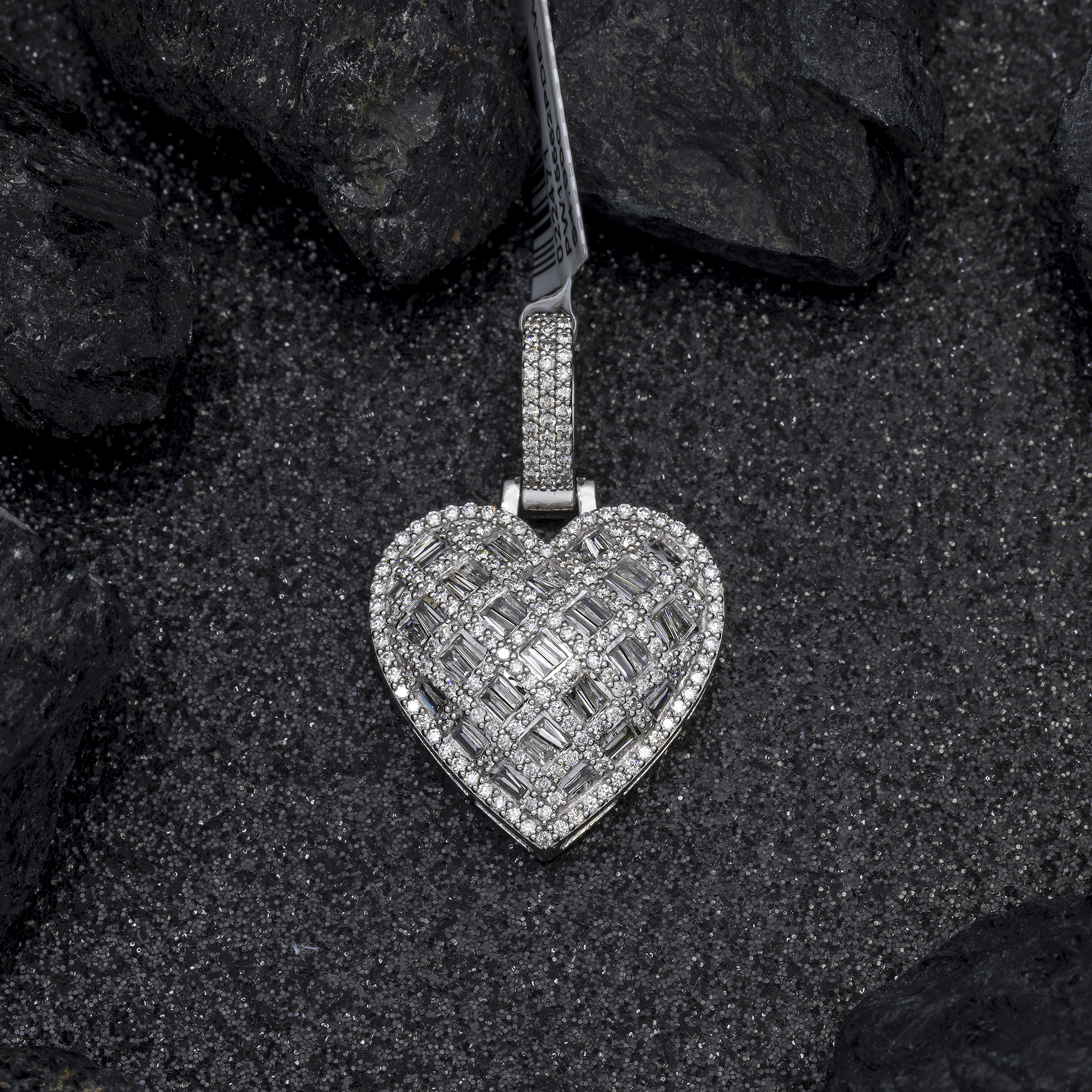 10K GOLD ROUND DIAMOND HEART PENDANT 1.48 CT