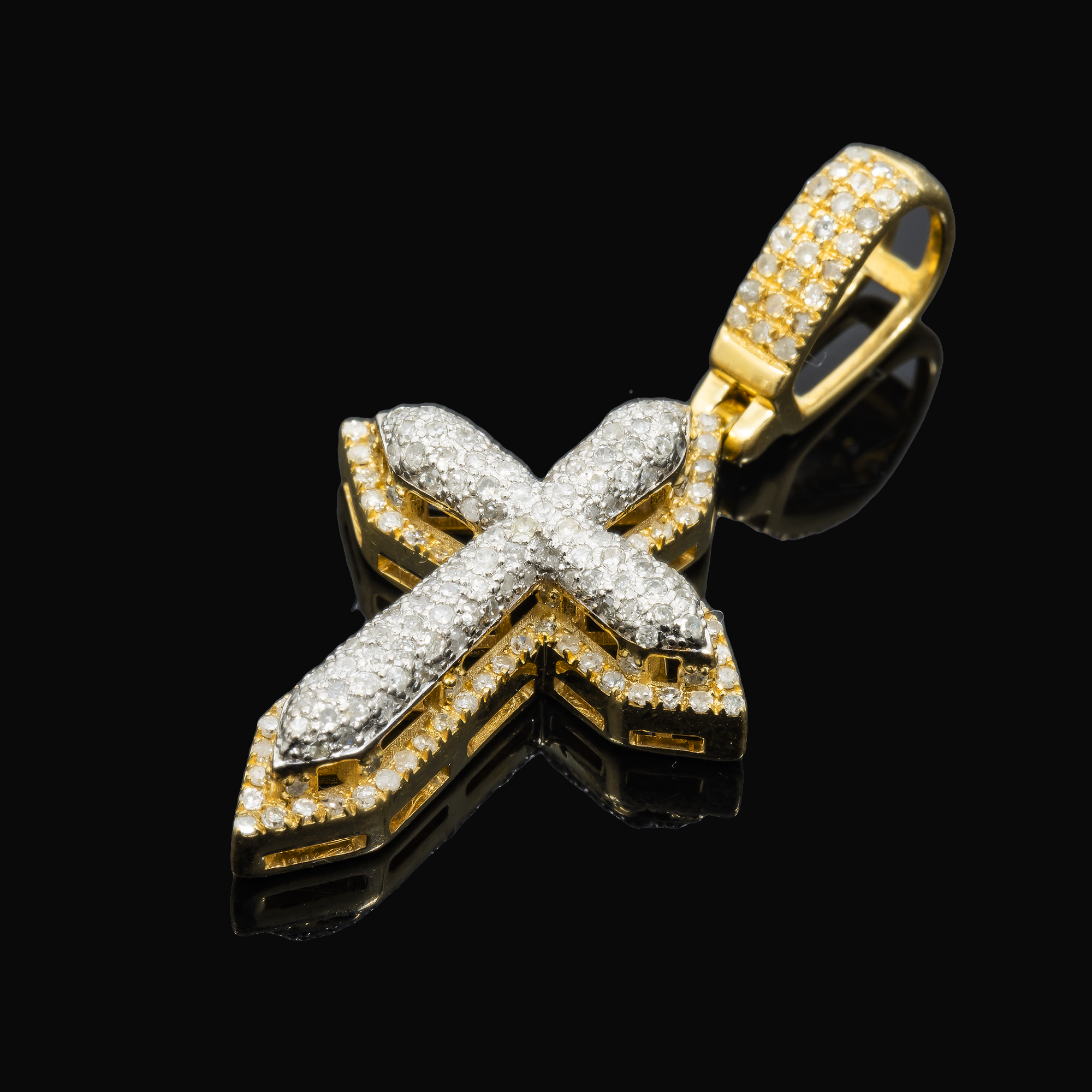 10K GOLD DIAMOND POINTED CROSS PENDANT 0.85 CT