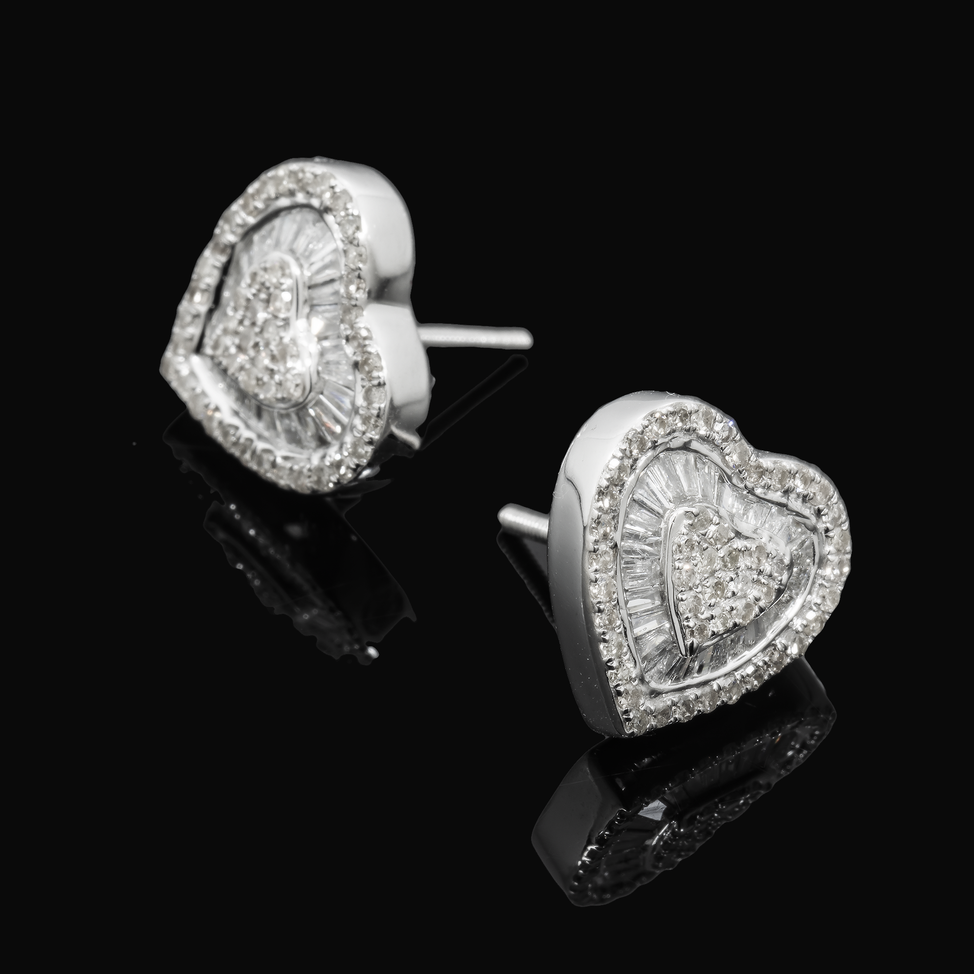 14K GOLD BAGUETTE AND ROUND DIAMOND HEART EARRINGS 1.12 CTW