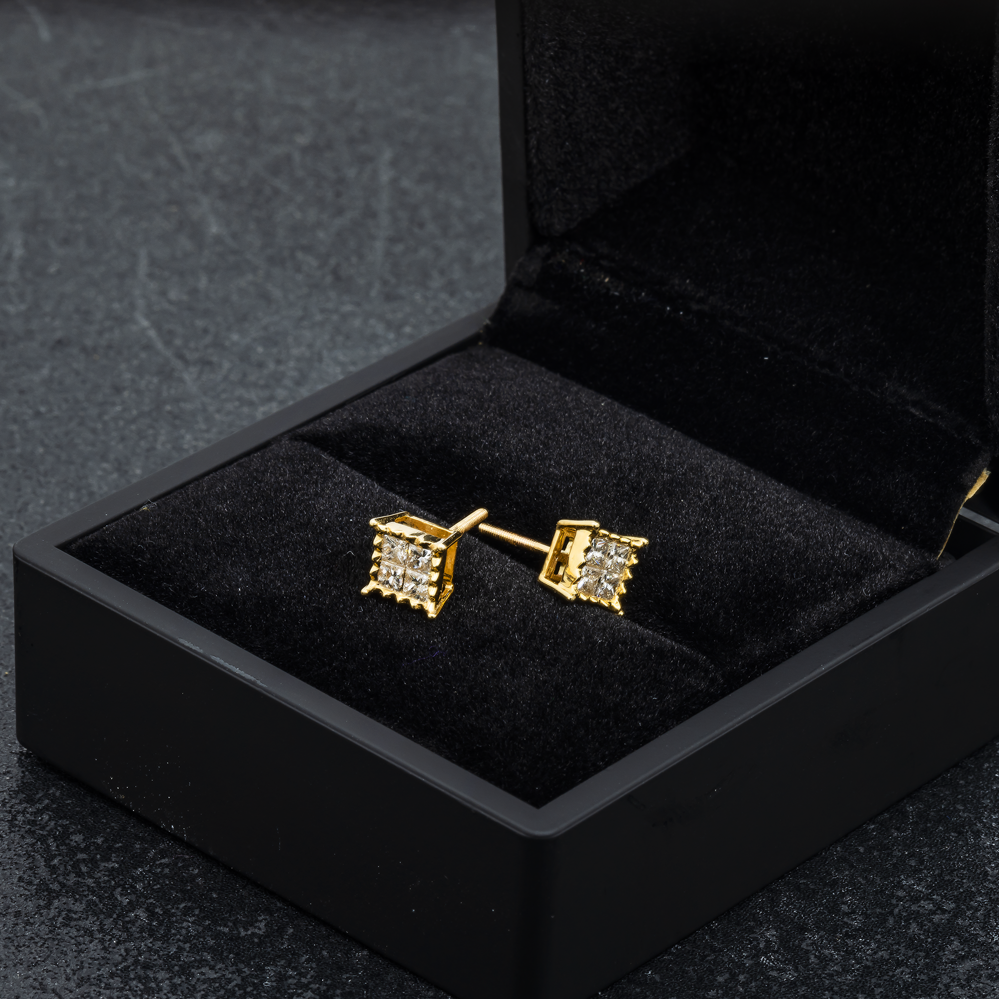 14K GOLD PRINCESS CUT DIAMOND SQUARE SHAPE EARRINGS 0.93 CTW