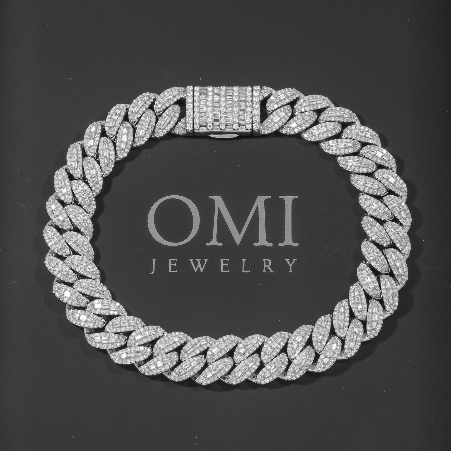 10K GOLD BAGUETTE AND ROUND DIAMOND 10MM OPEN CUBAN LINK BRACELET 4.99 CT