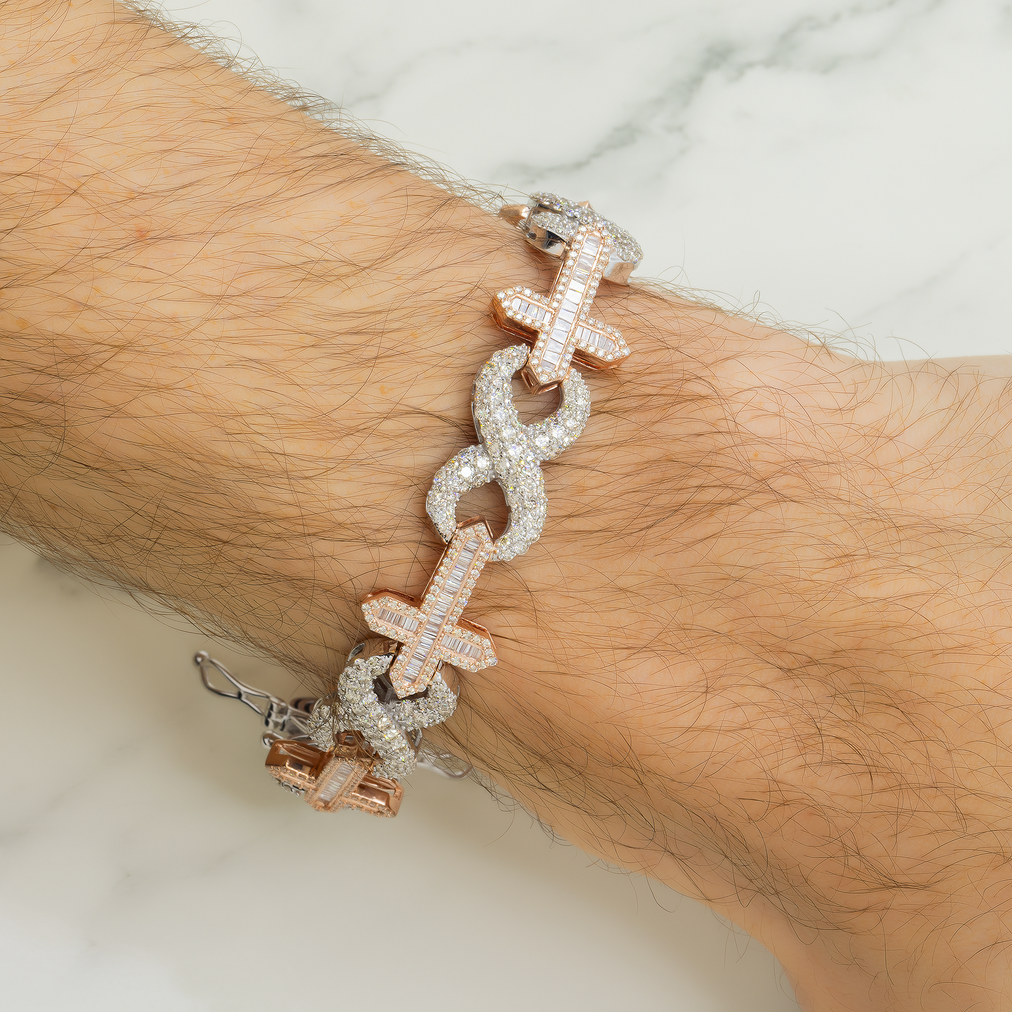 10K GOLD TWO TONE BAGUETTE AND ROUND DIAMONDS 12MM CROSS INFINITY CHAIN BRACELET 8.97 CT