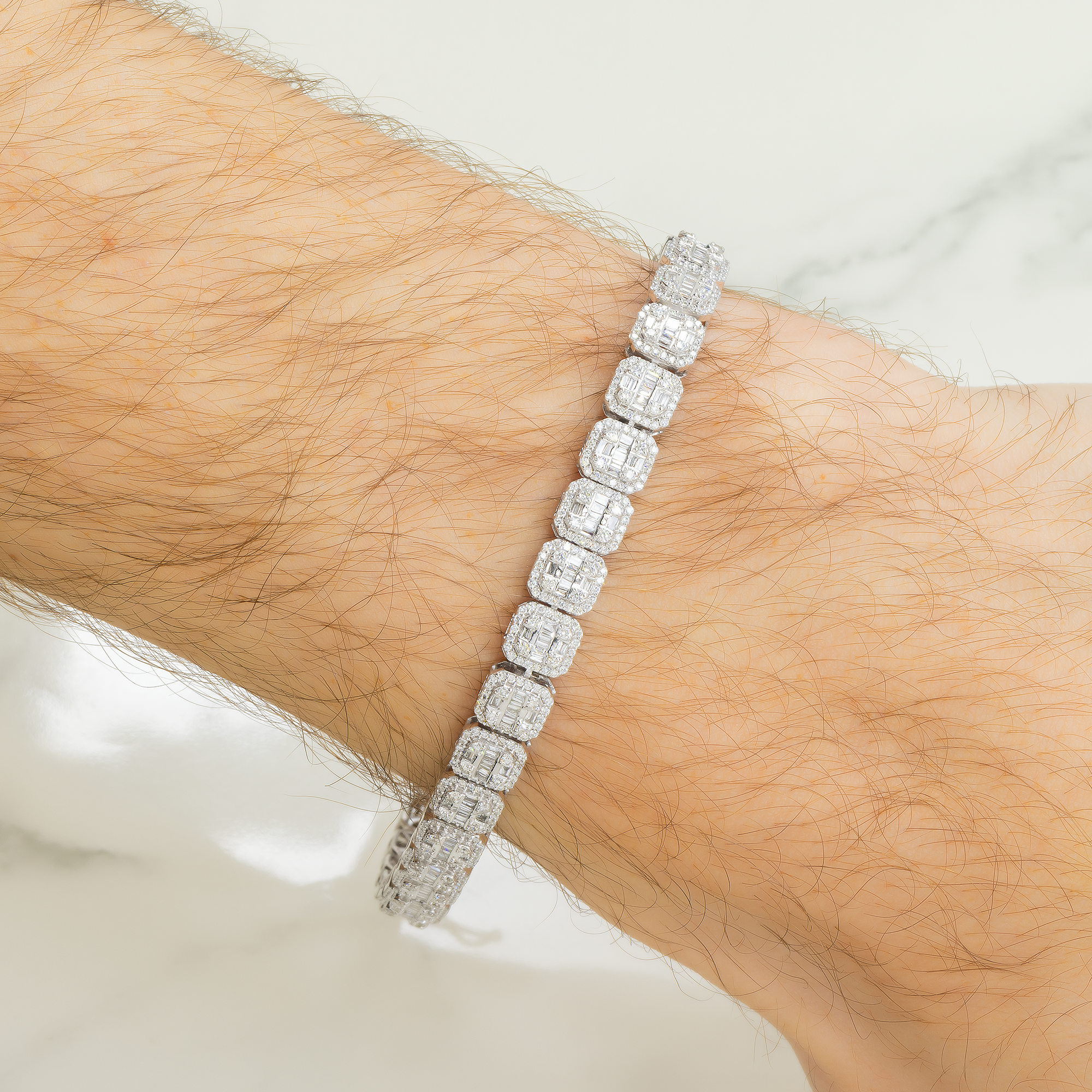 10K GOLD BAGUETTE AND ROUND DIAMONDS 6MM BRACELET 4.17 CT