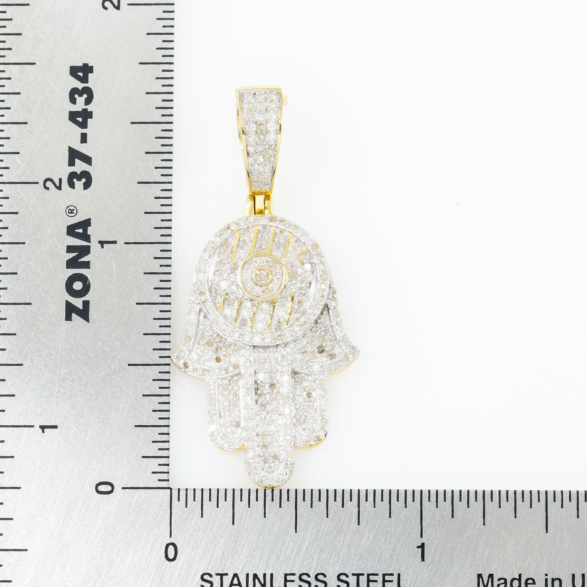 10K GOLD DIAMOND HAMSA PENDANT 0.81 CT