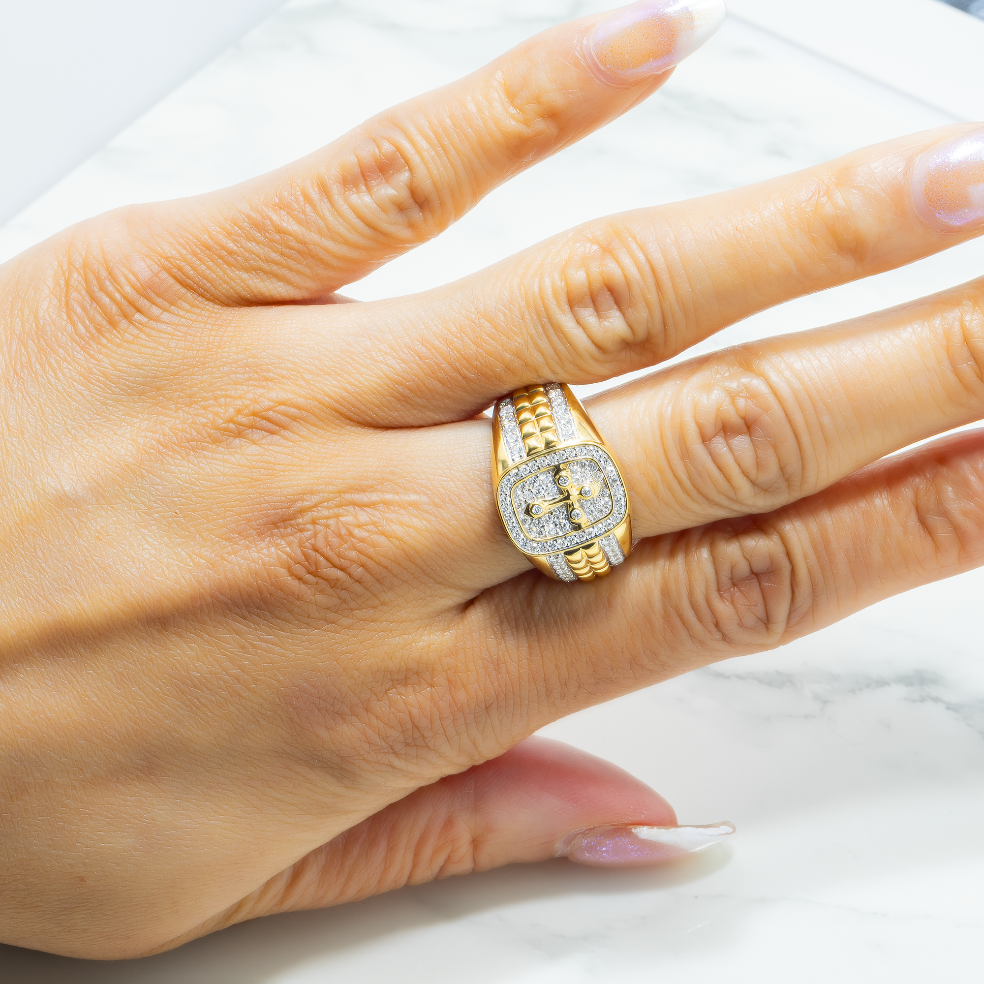 14K GOLD DIAMOND CROSS STATEMENT RING 0.84 CT