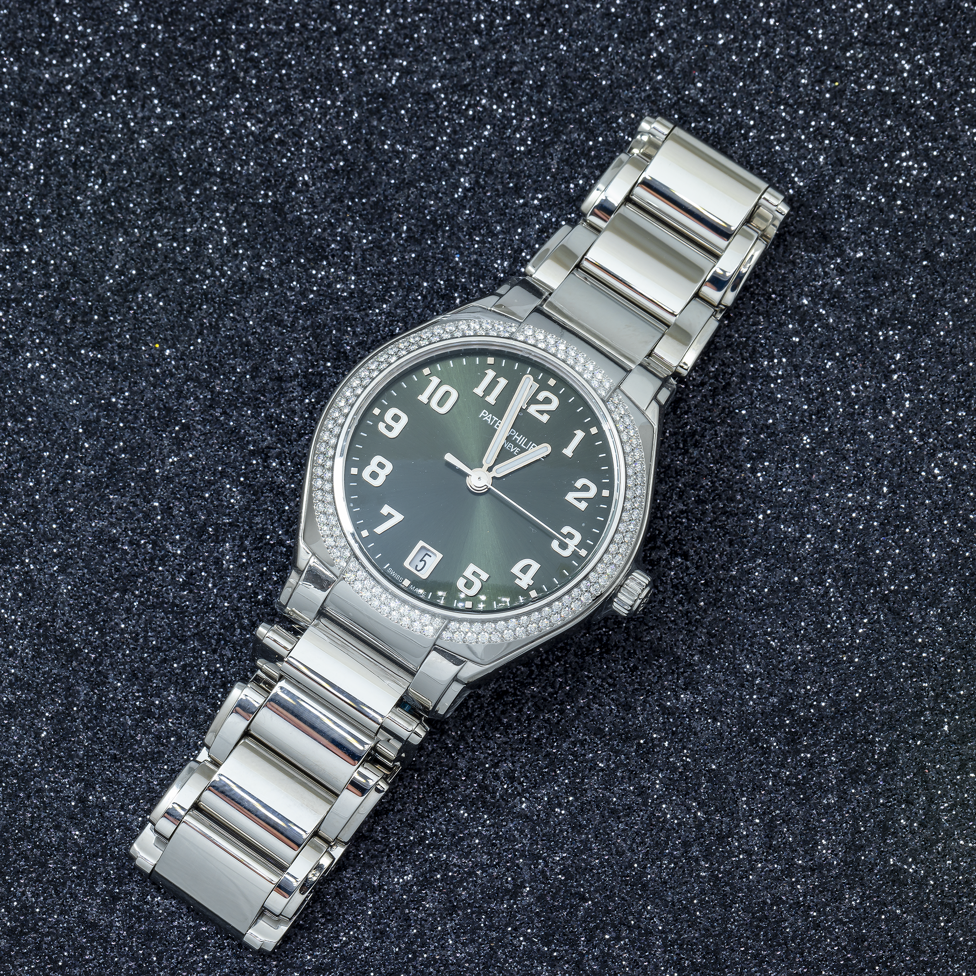 Patek Philippe Twenty~4 Ladies Stainless Steel Olive Green Dial 7300/1200A-011