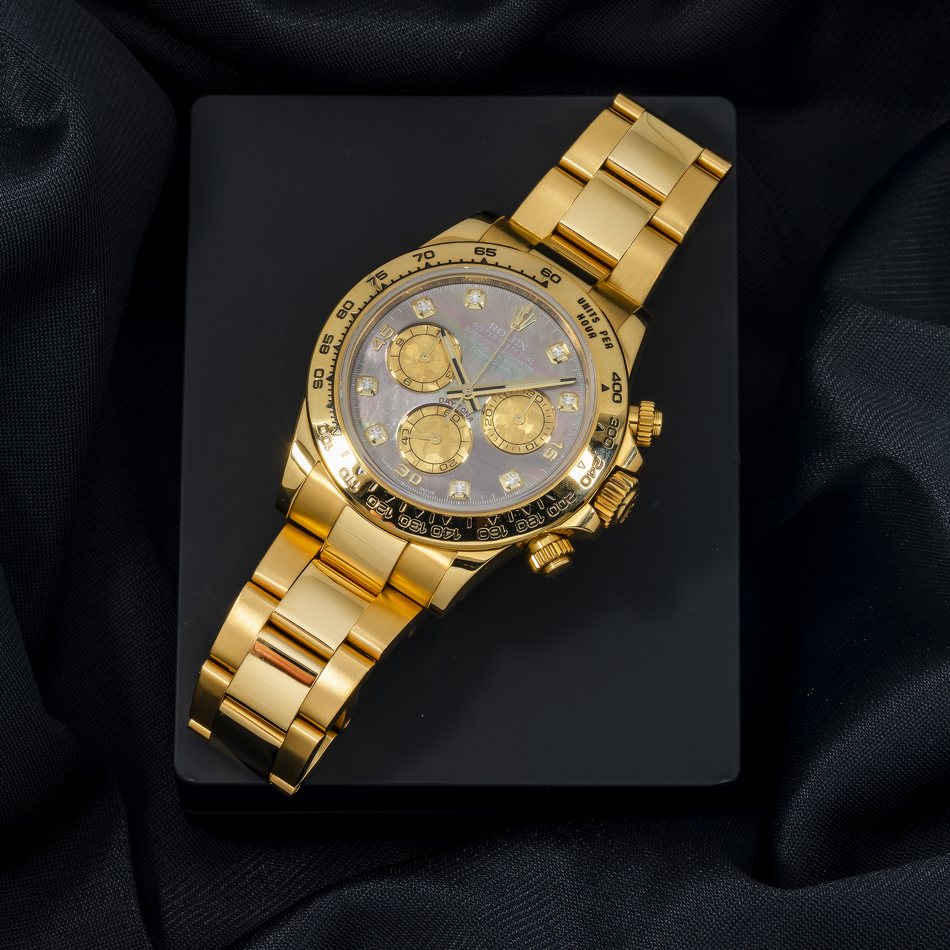 Rolex Daytona 116508 40MM Dark Mother Of Pearl Diamond Dial With Yellow Gold Oyster Bracelet