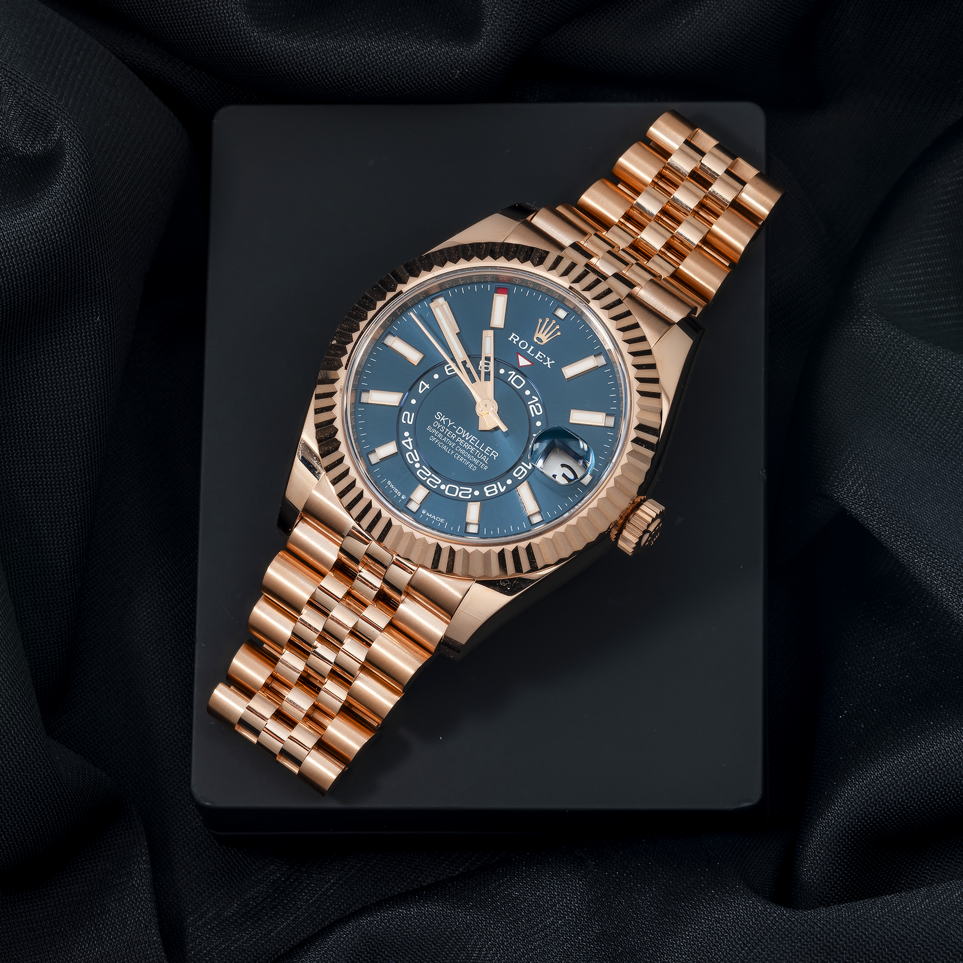 Rolex Sky-Dweller 336935 42MM Blue Dial With Rose Gold Jubilee Bracelet