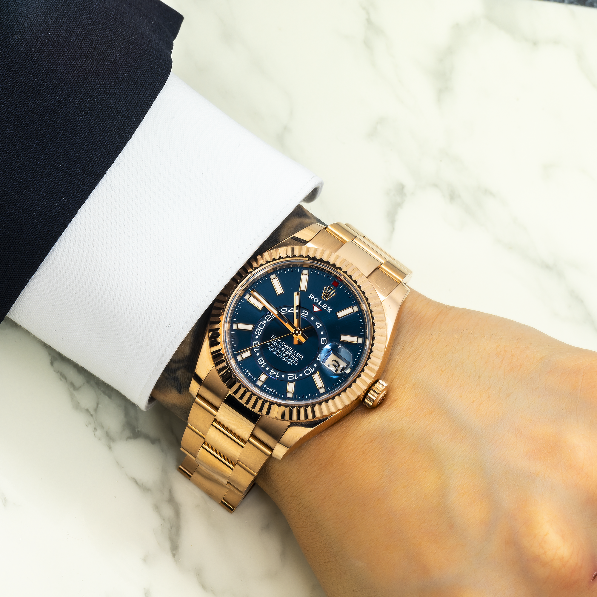 Rolex Sky-Dweller 336935 42MM Blue Dial With Rose Gold Oyster Bracelet