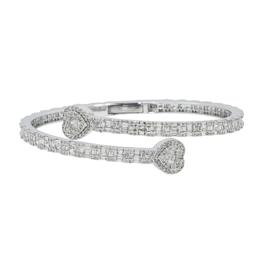 10K GOLD BAGUETTE DIAMONDS OPEN HEART BANGLE 4.00 CT