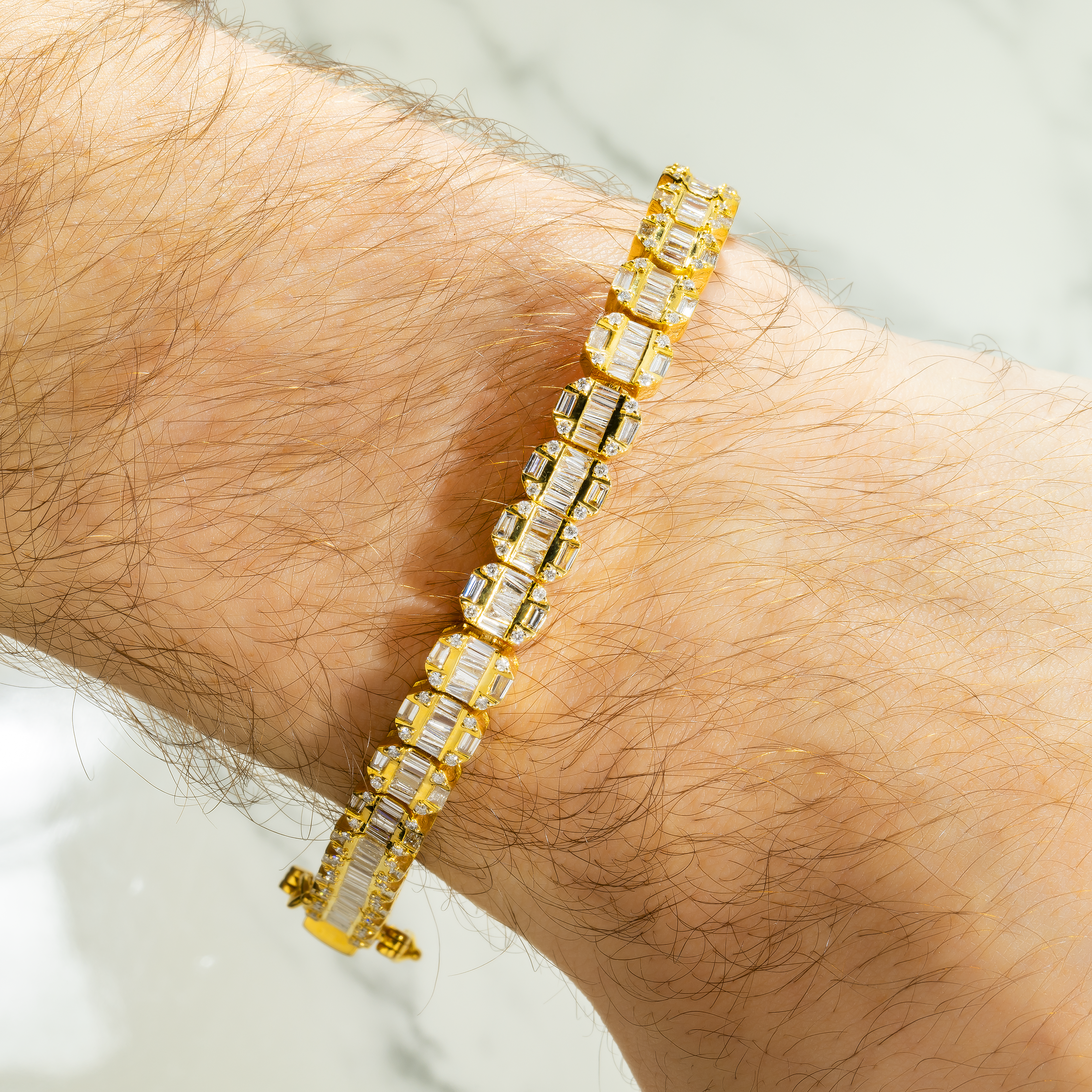10K GOLD 7MM BAGUETTE DIAMONDS BRACELET 4.90 CT