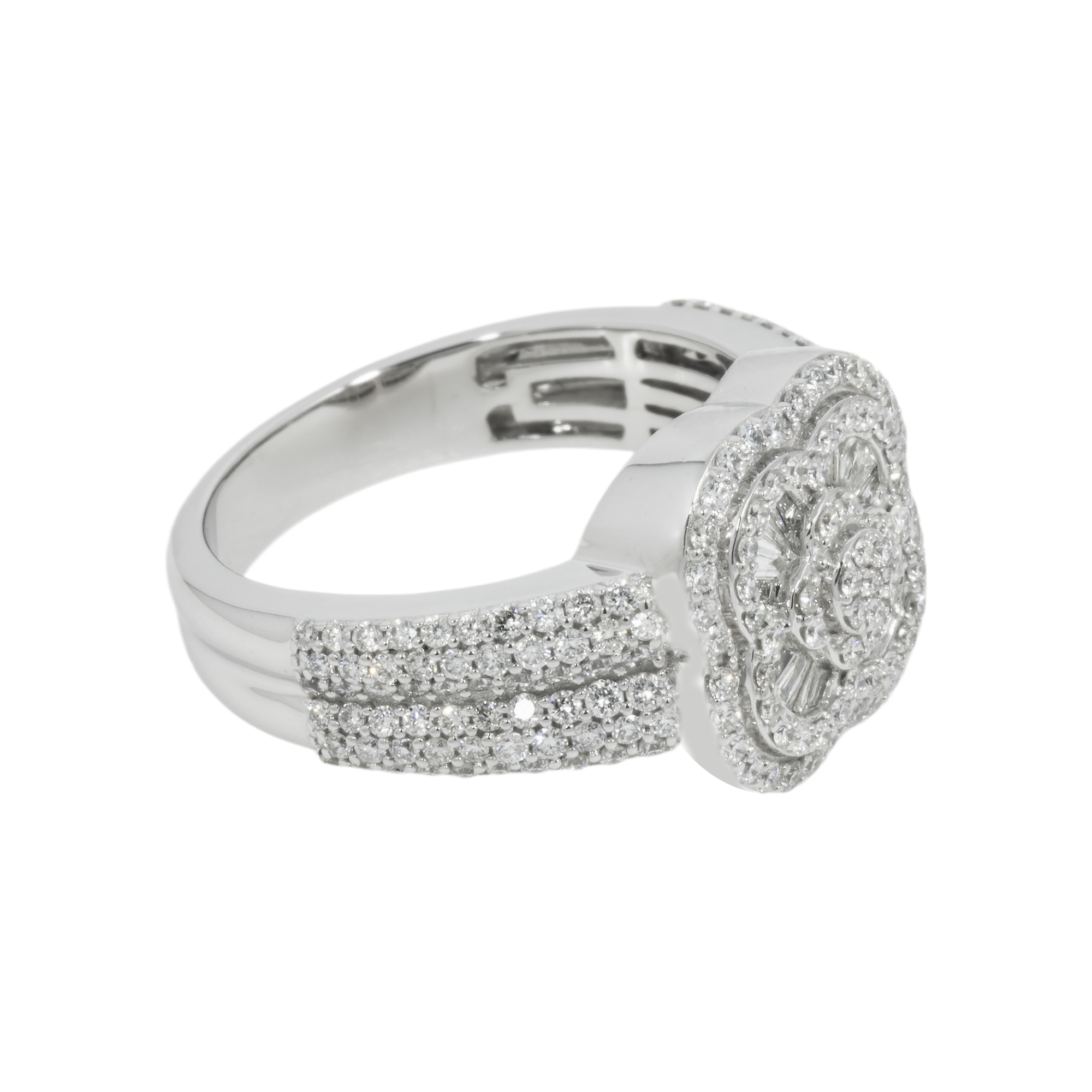 14K GOLD BAGUETTE AND ROUND DIAMOND CLOVER STATEMENT RING 1.52 CT