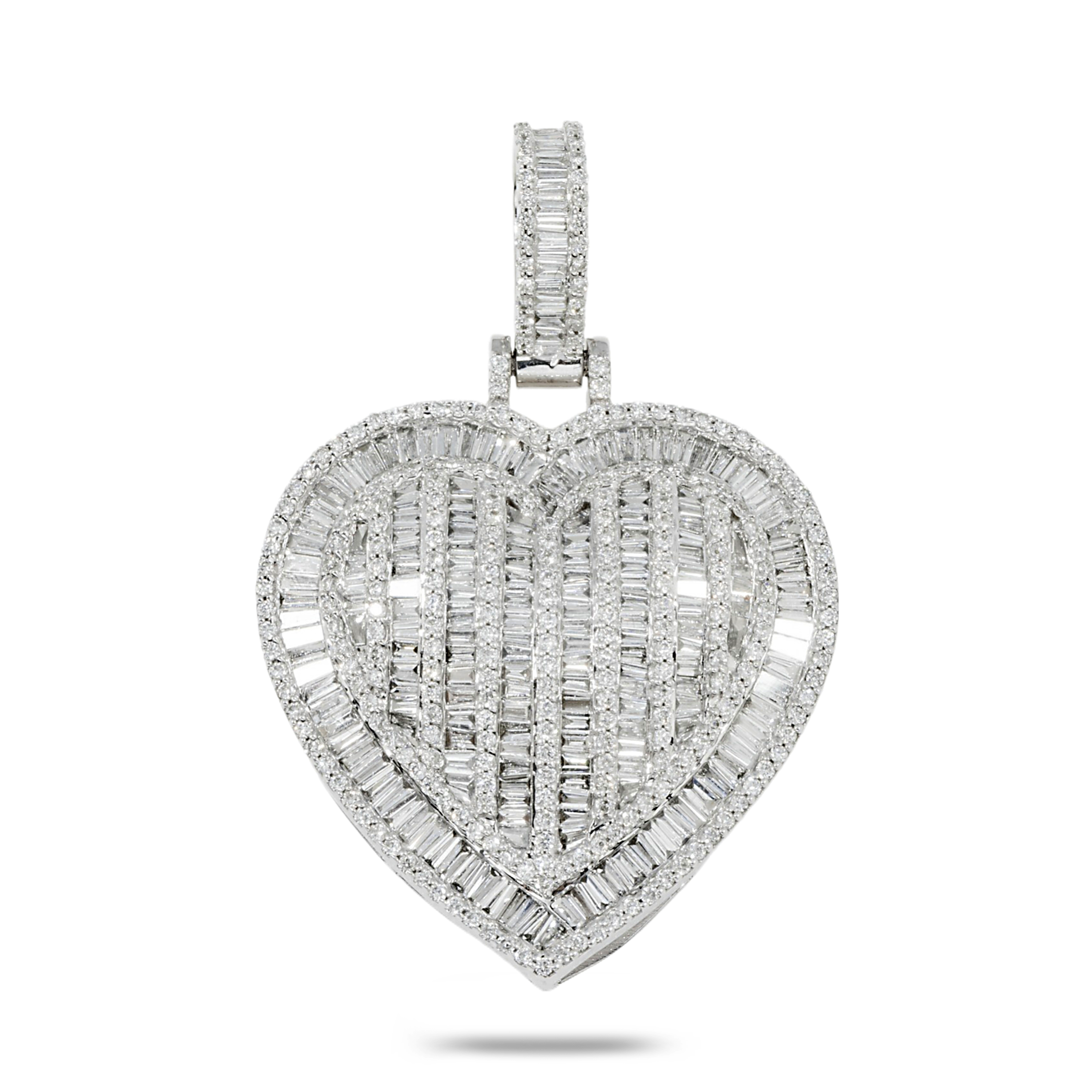 14K GOLD BAGUETTE AND ROUND DIAMOND HEART PENDANT 2.38 CT