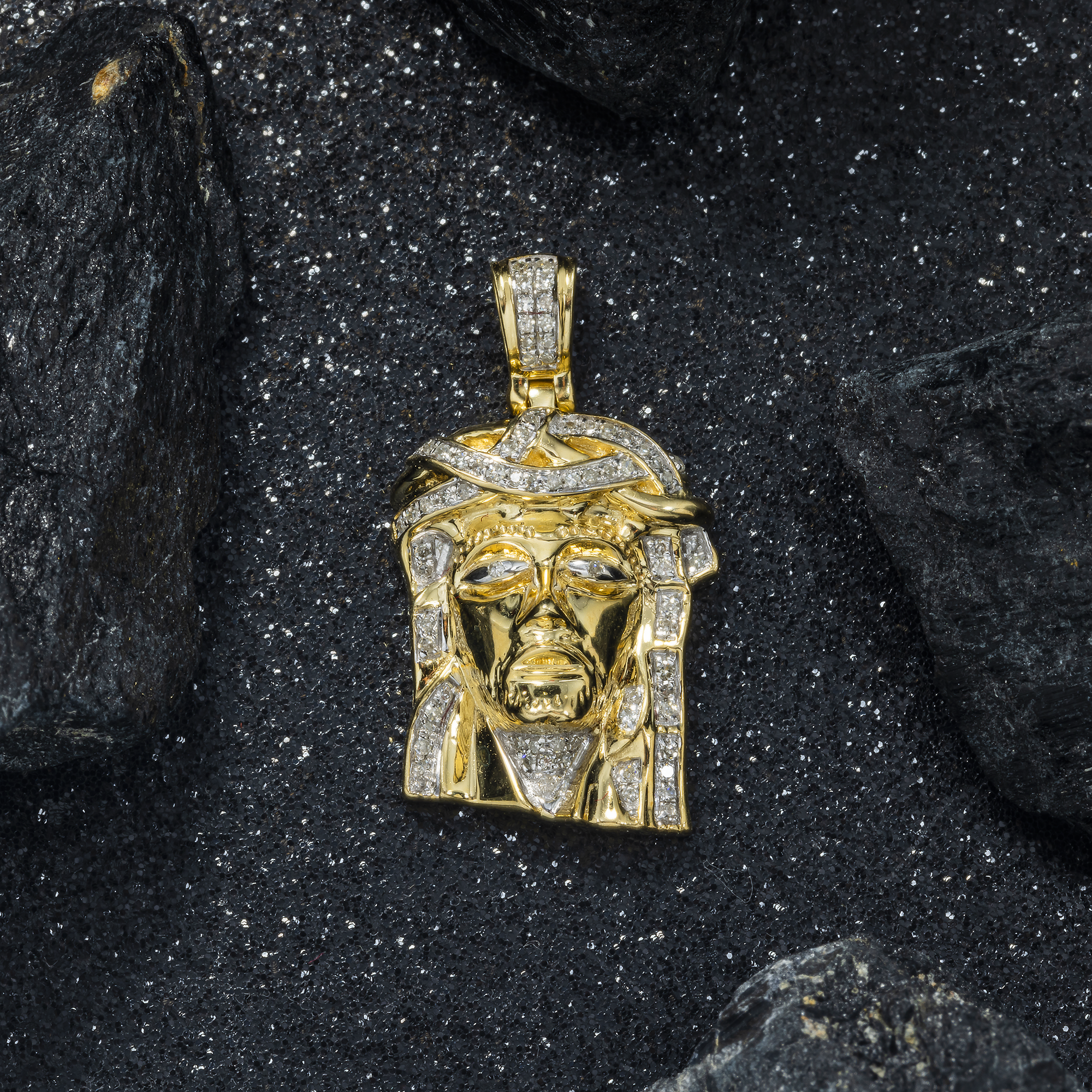 10K GOLD DIAMOND JESUS HEAD PENDANT 0.20 CT