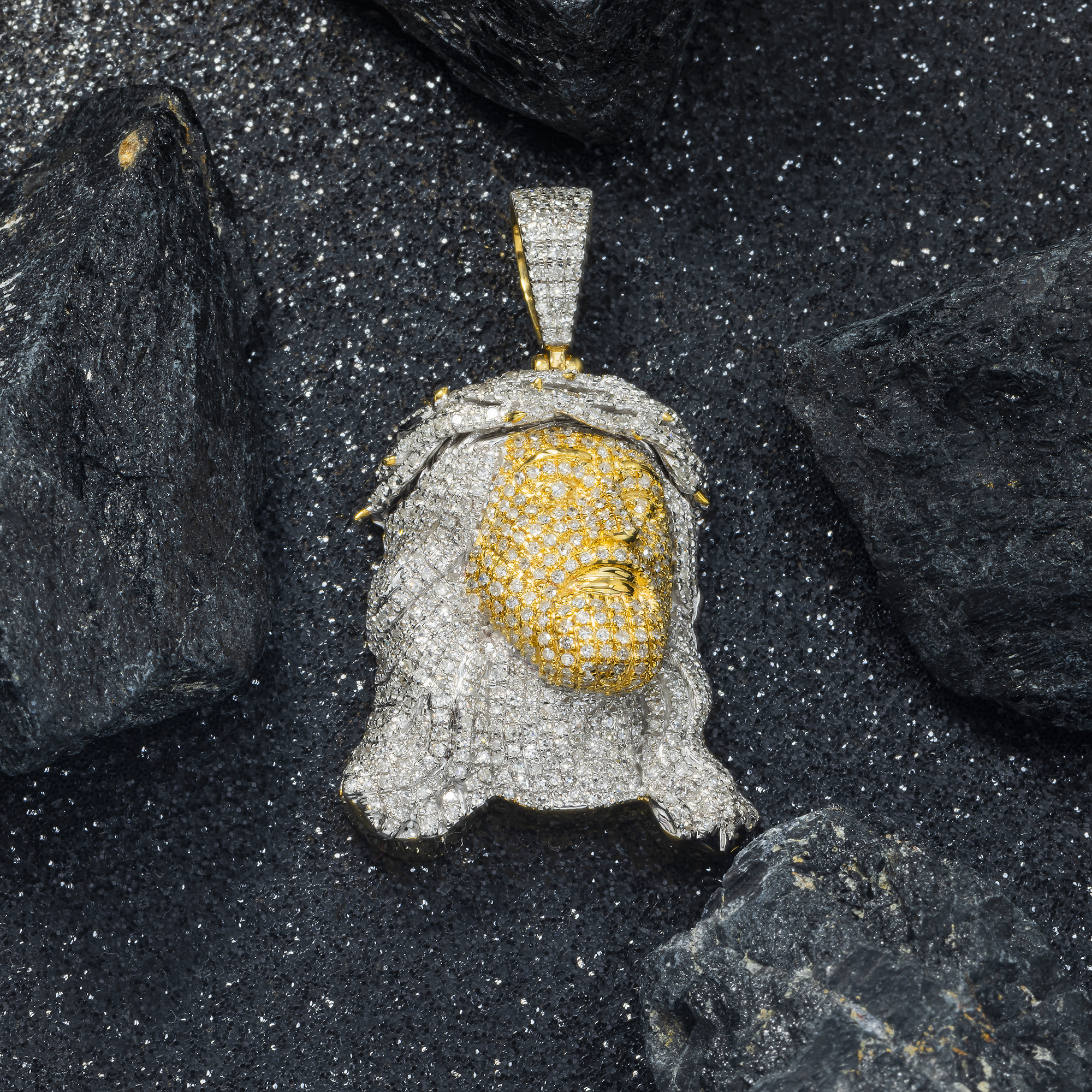 10K GOLD TWO TONE DIAMOND 3D JESUS HEAD WITH CROWN OF THORNS PENDANT 1.55 CT