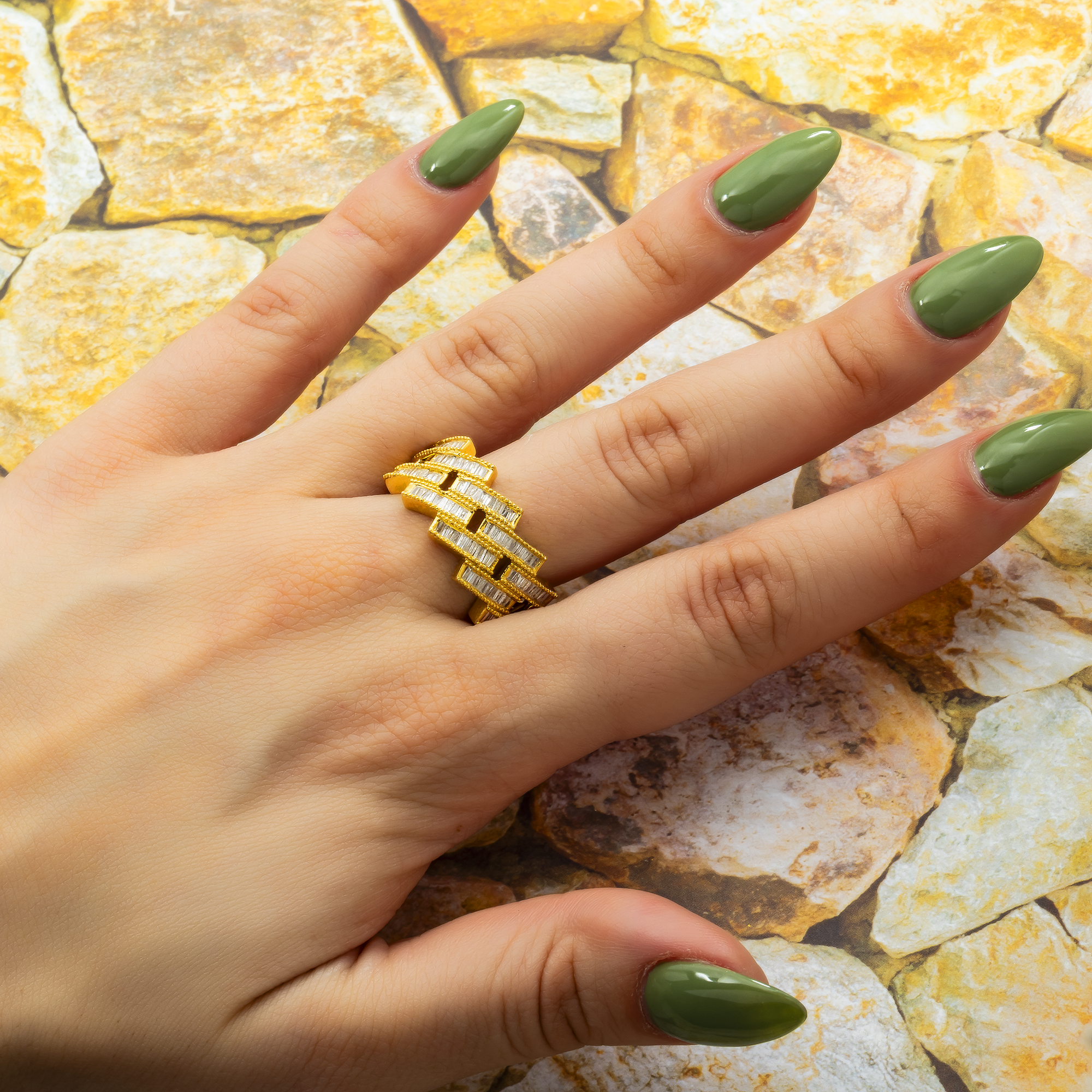 14K GOLD BAGUETTE AND ROUND DIAMOND CUBAN LINK RING 0.90 CT