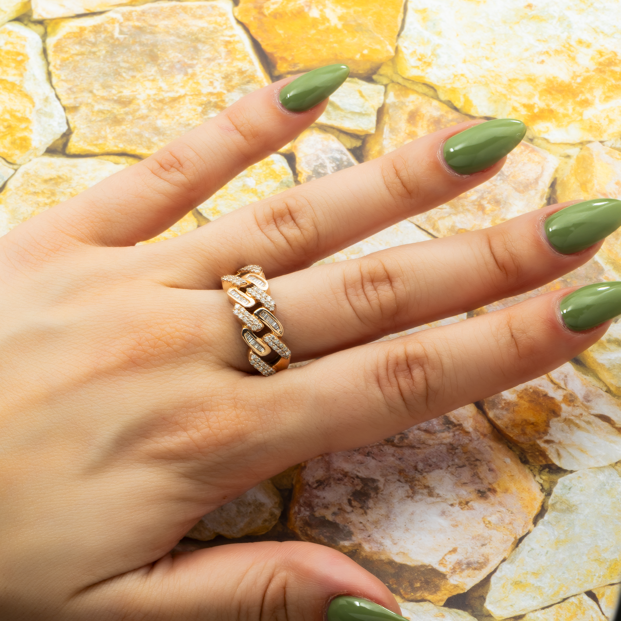 14K GOLD BAGUETTE AND ROUND DIAMOND CUBAN LINK RING 0.55 CT