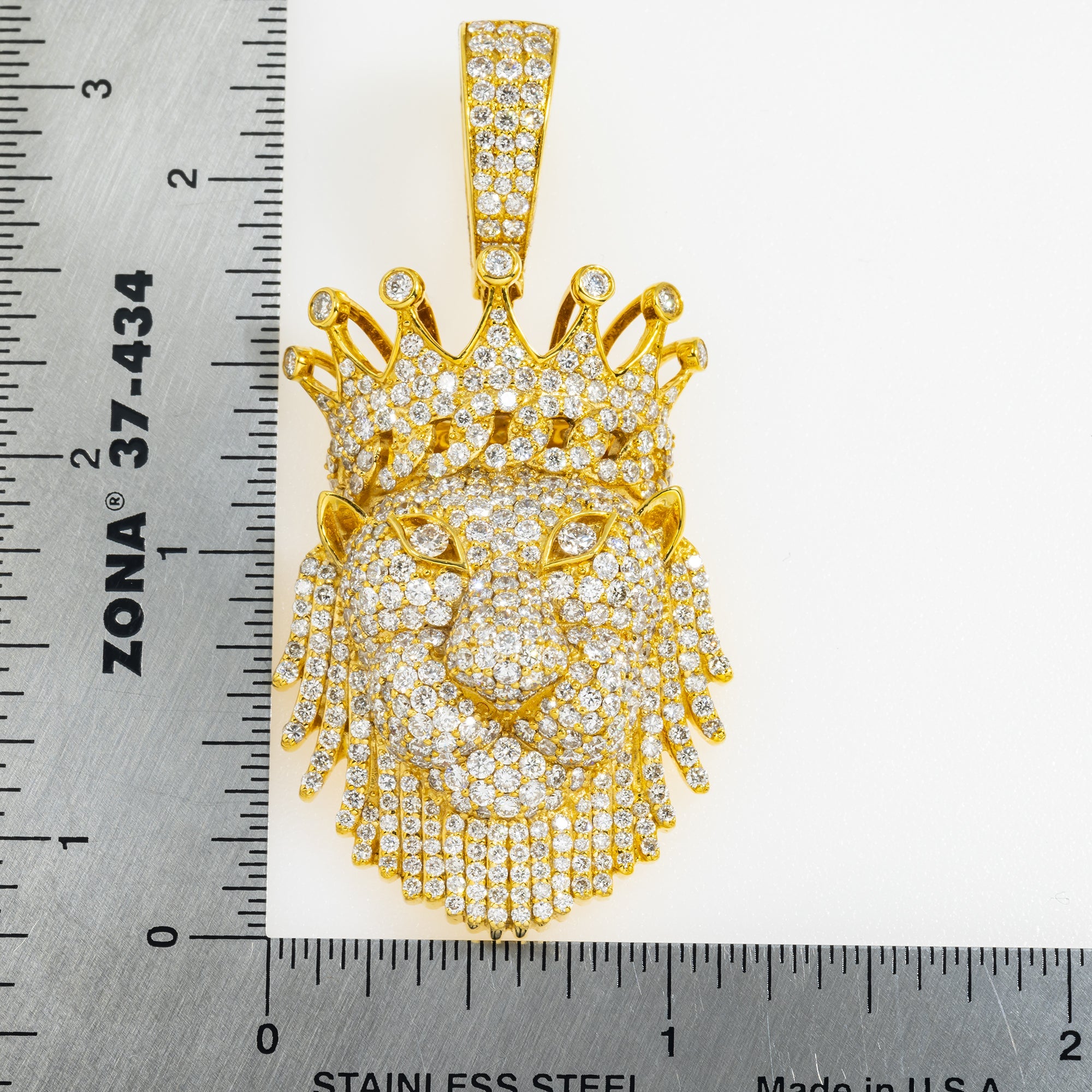 14K GOLD DIAMOND LION HEAD WITH CROWN PENDANT 6.65 CTW
