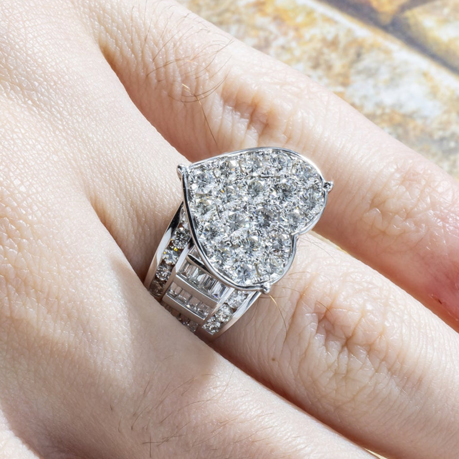 14K GOLD DIAMOND HEART CLUSTER WITH BAGUETTE SHANK STATEMENT RING 3.35 CT