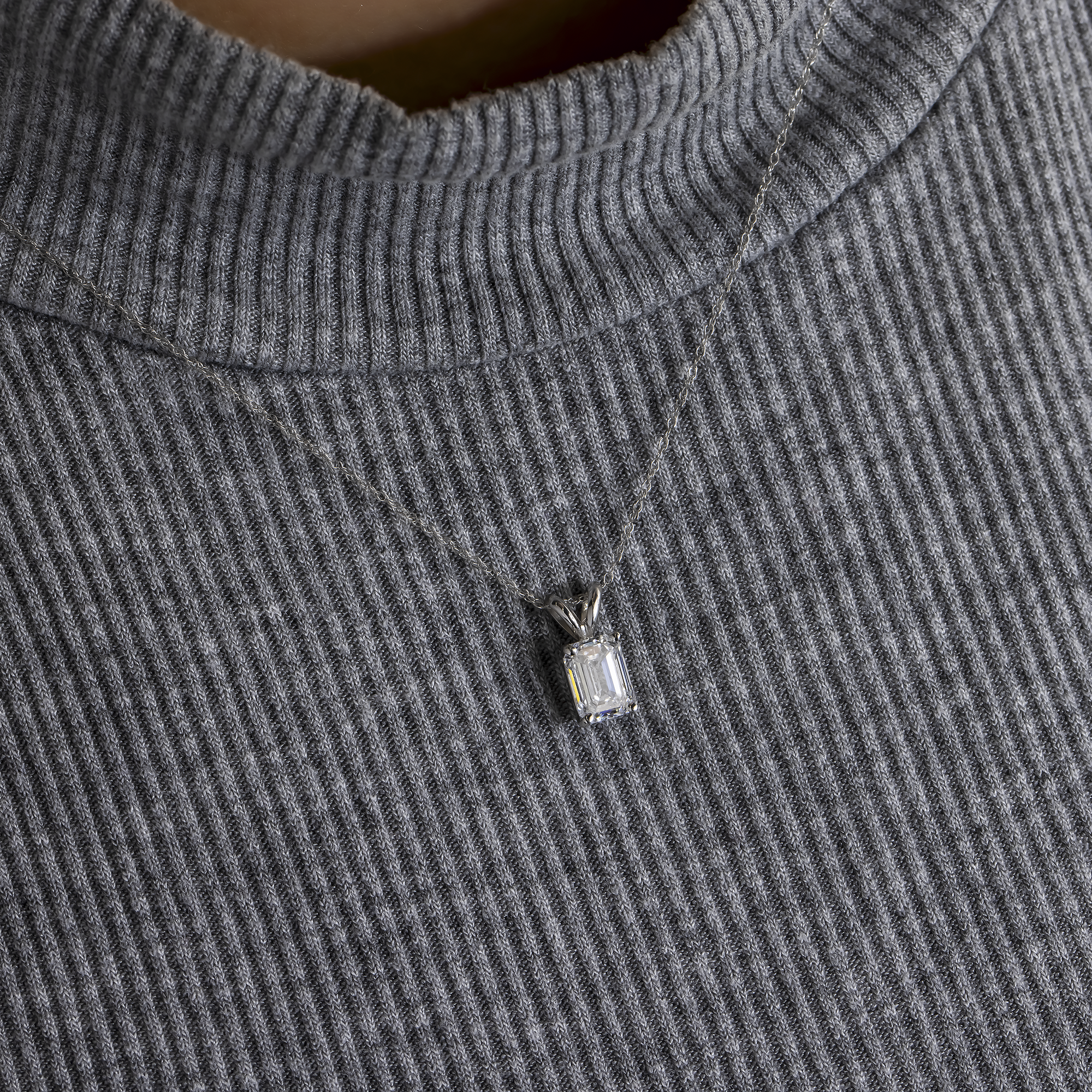 14K GOLD EMERALD SOLITAIRE LAB DIAMOND NECKLACE 1.00 CT