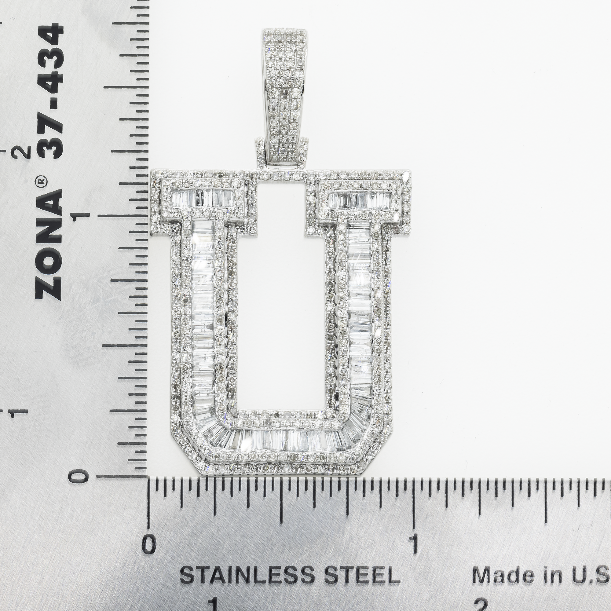 10K GOLD BAGUETTE AND ROUND DIAMOND INITIAL U PENDANT 2.43 CT