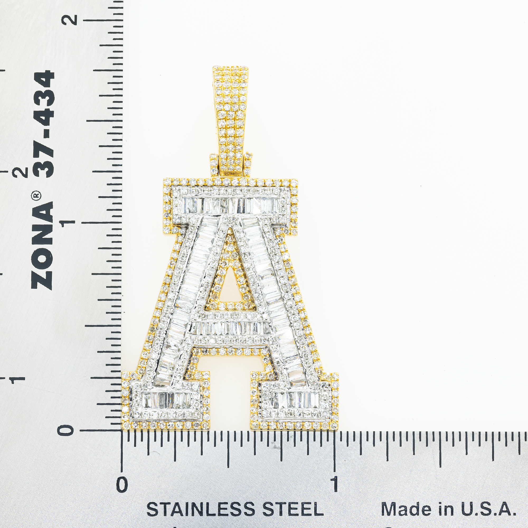 10K GOLD BAGUETTE AND ROUND DIAMOND INITIAL A PENDANT 2.30 CT