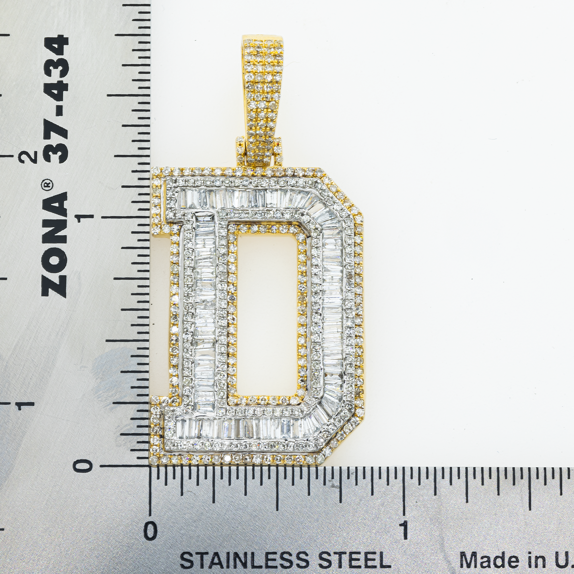 10K GOLD BAGUETTE AND ROUND DIAMOND INITIAL D PENDANT 2.11 CT