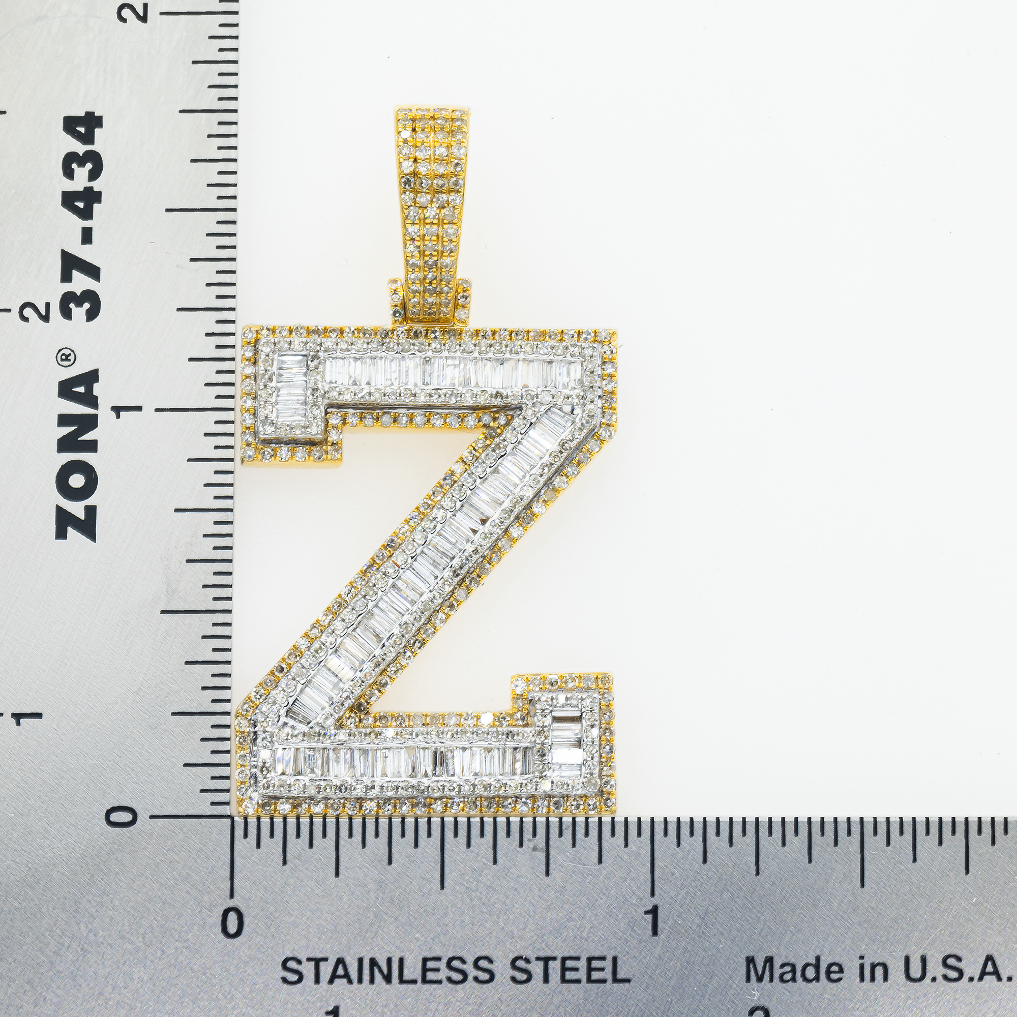 10K GOLD BAGUETTE AND ROUND DIAMOND INITIAL Z PENDANT 2.25 CT