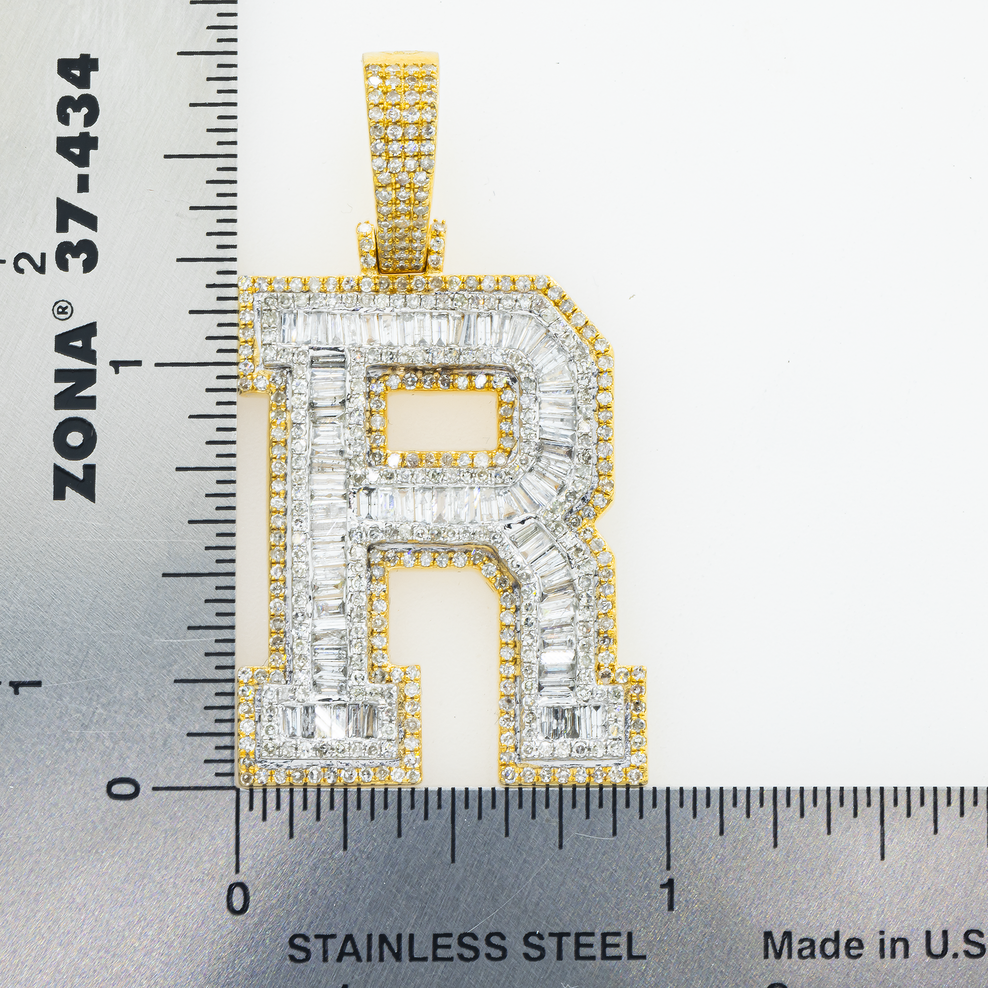 10K GOLD BAGUETTE AND ROUND DIAMOND INITIAL R PENDANT 2.50 CT