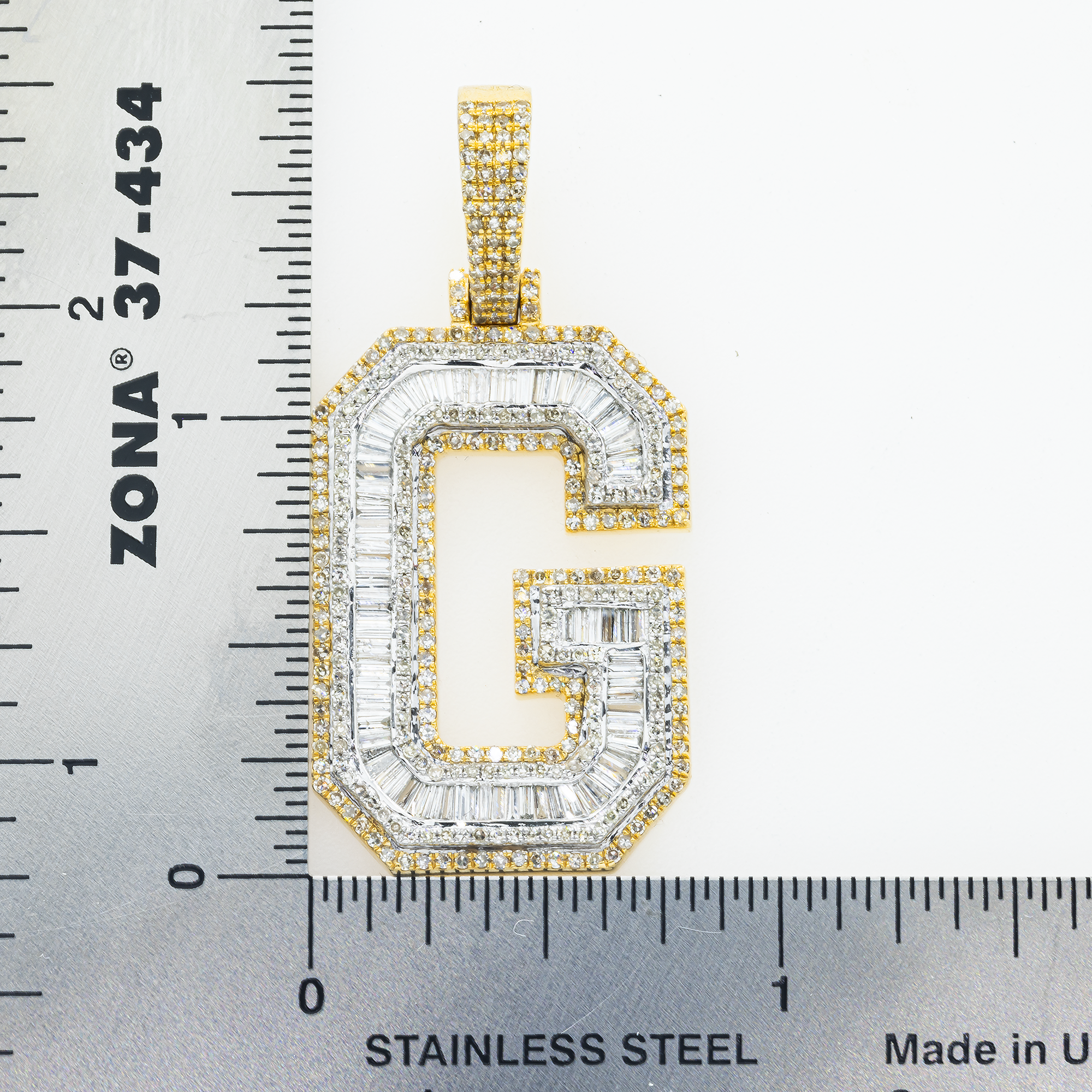 10K GOLD BAGUETTE AND ROUND DIAMOND INITIAL G PENDANT 2.31 CT