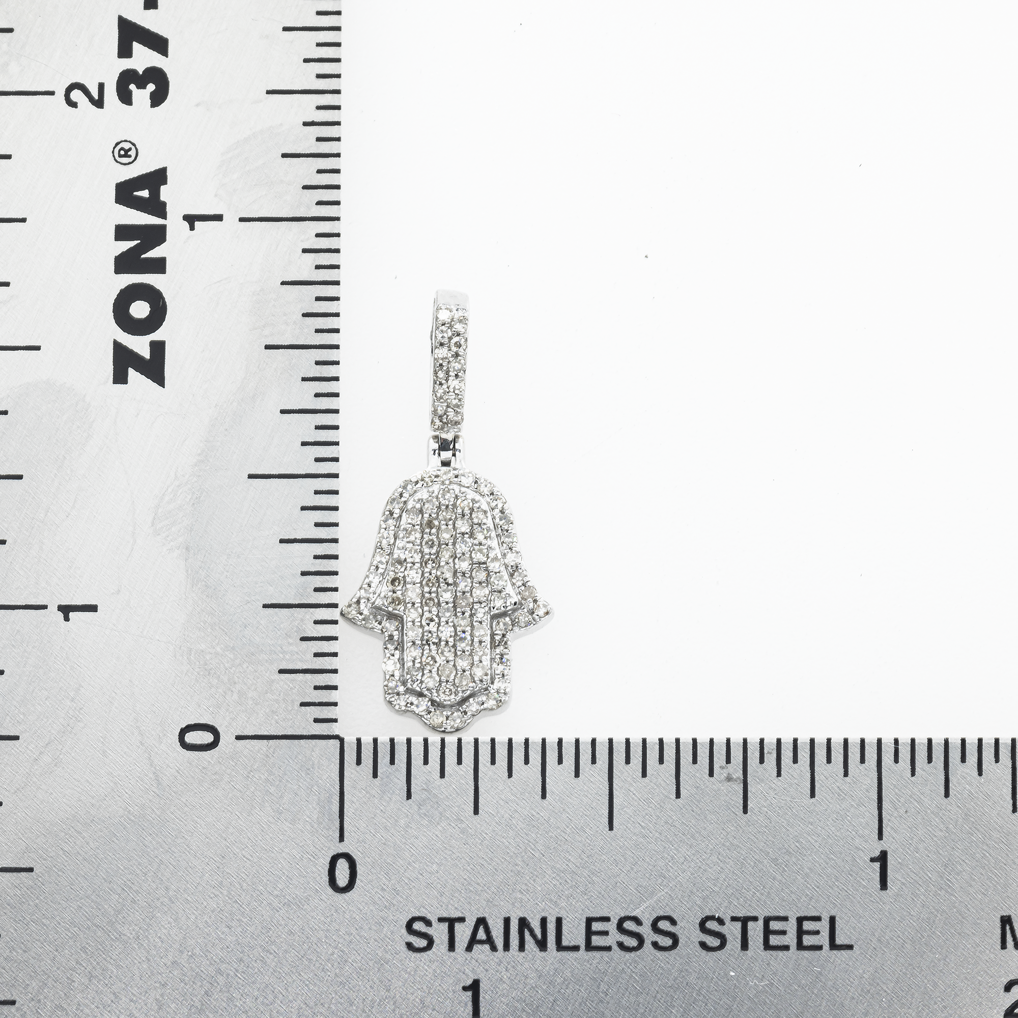 14K GOLD DIAMOND HAMSA PENDANT 0.39 CT