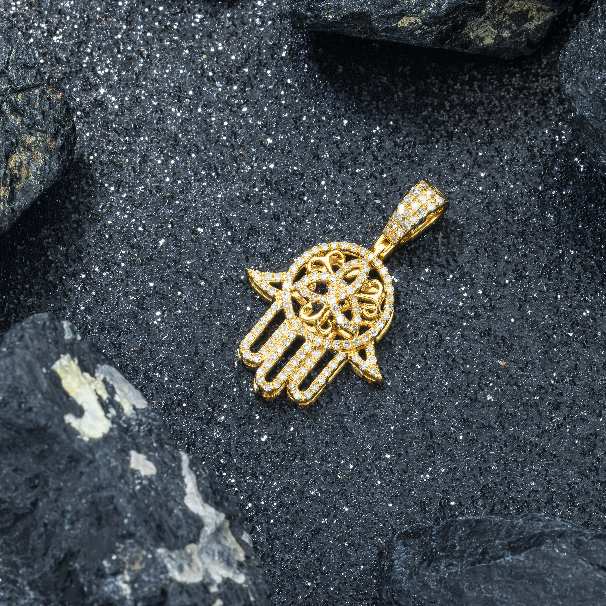 14K GOLD DIAMOND HAMSA PENDANT 0.50 CT