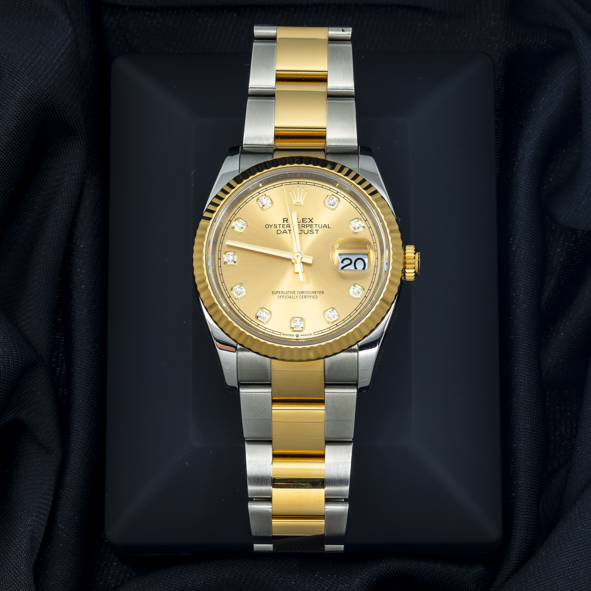 Rolex Datejust 126233 36MM Champagne Diamond Dial With Two Tone Oyster Bracelet