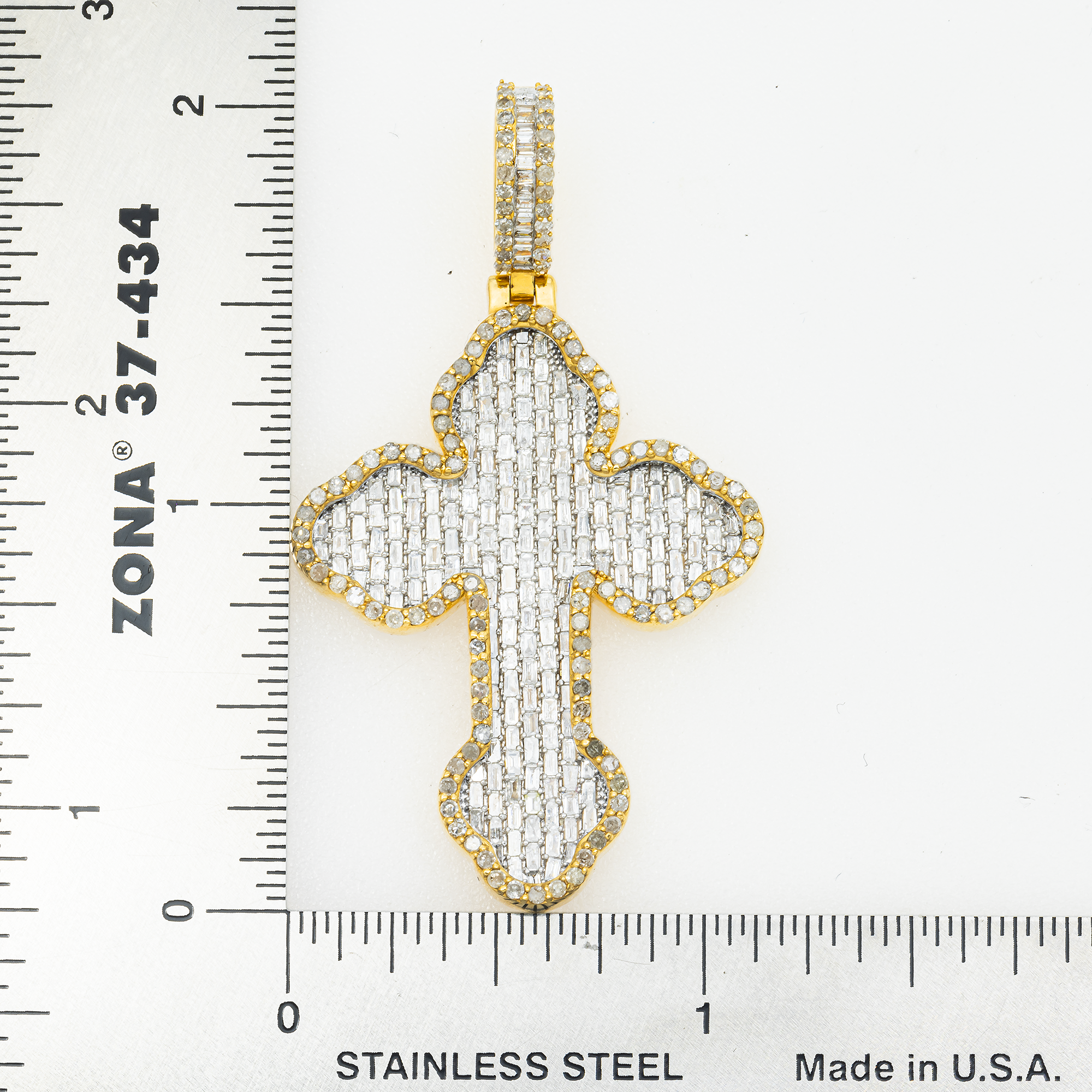 14K GOLD ROUND AND BAGUETTE DIAMOND CROSS PENDANT 2.88 CT