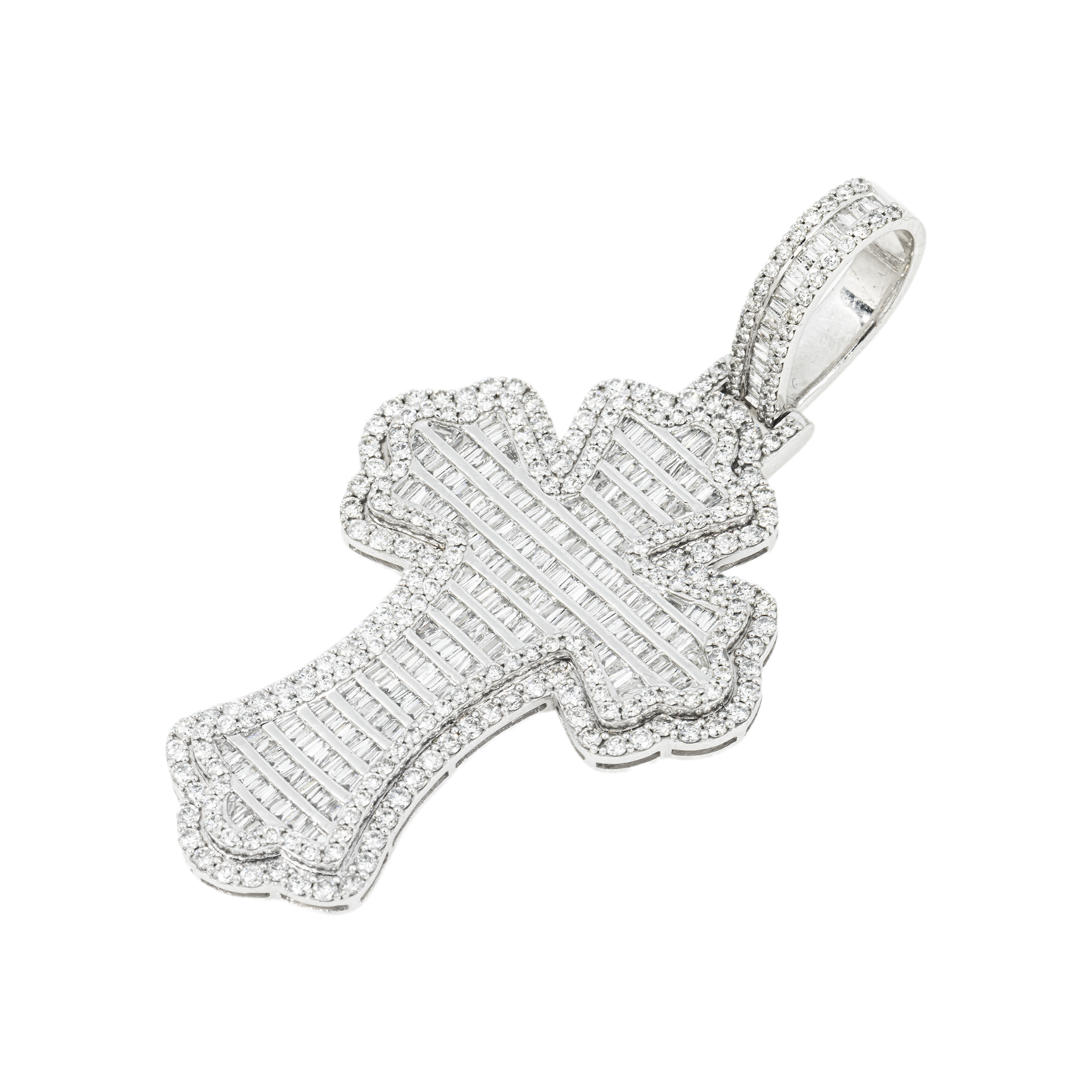 10K GOLD BAGUETTE AND ROUND DIAMOND FLEUR DE LIS CROSS PENDANT 4.45 CT