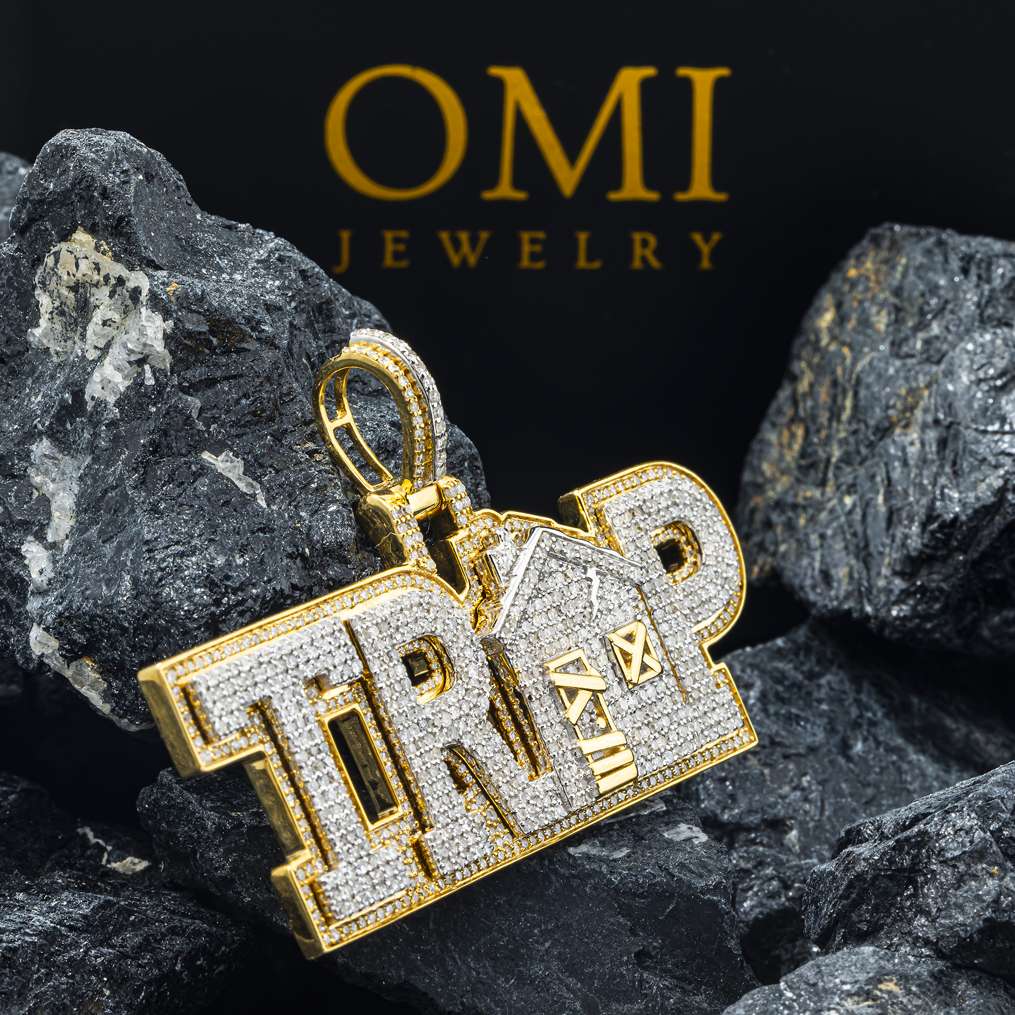 10K GOLD DIAMOND TRAP HOUSE WORD PENDANT 2.09 CT