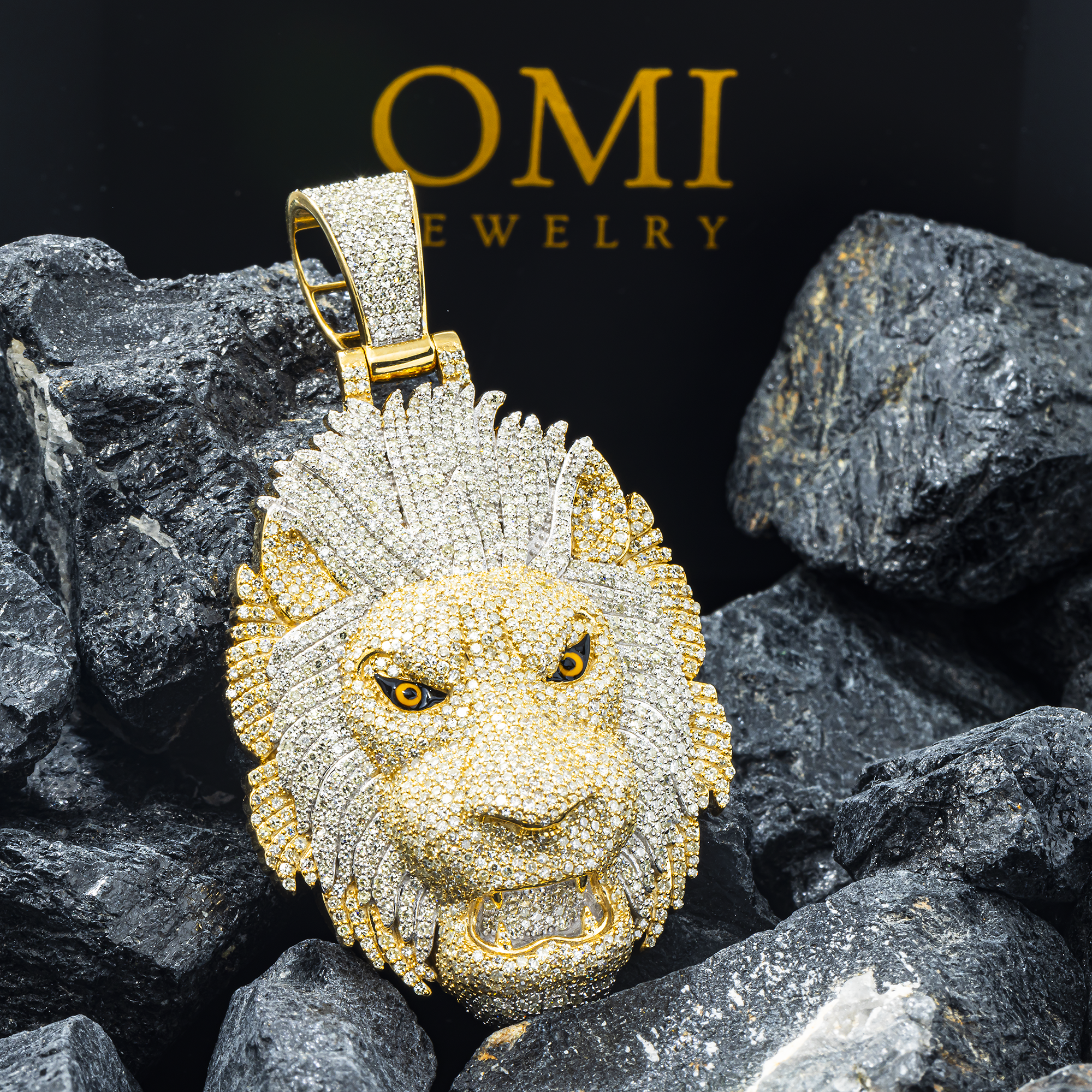 10K GOLD DIAMOND LION HEAD PENDANT 4.56 CT