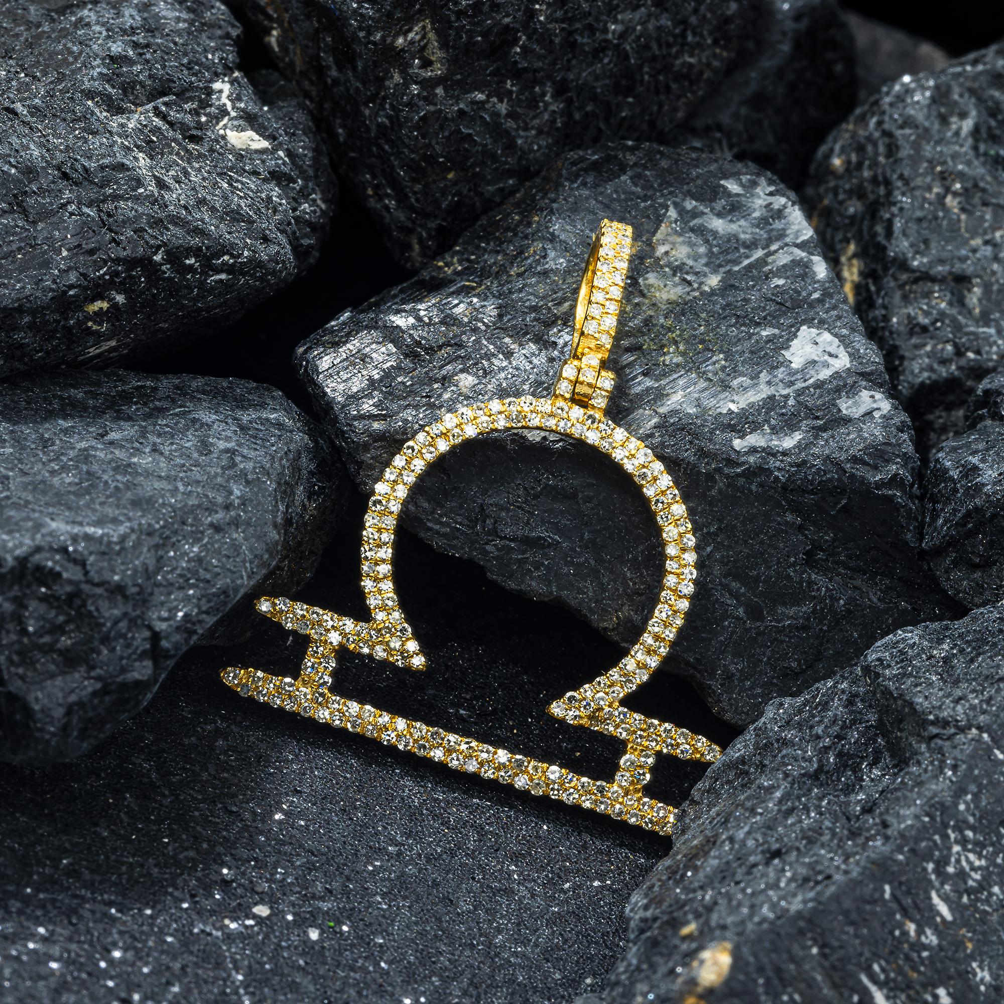 10K GOLD DIAMOND LIBRA ZODIAC SIGN PENDANT 0.80 CT