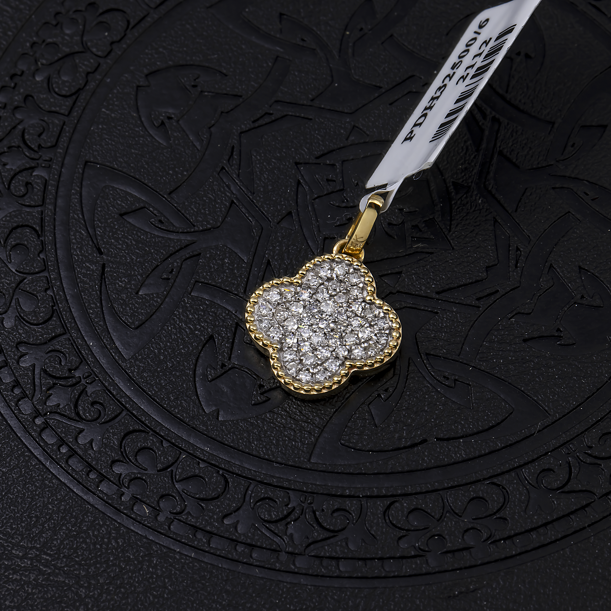14K GOLD DIAMOND CLOVER PENDANT 0.30 CT