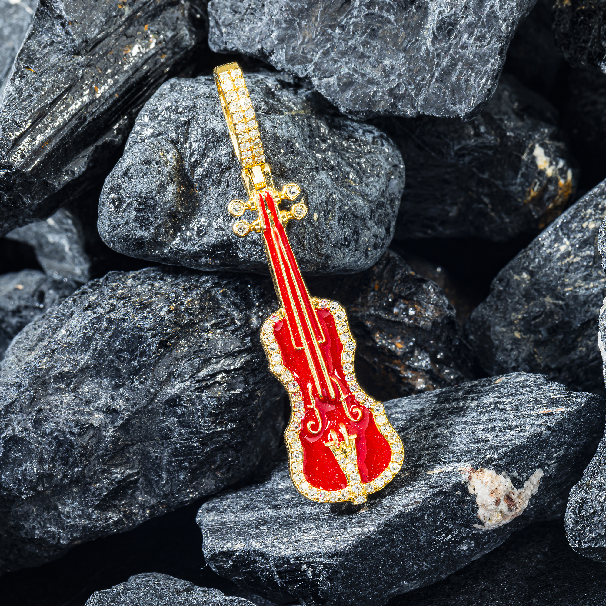 10K GOLD DIAMOND VIOLIN PENDANT 0.34 CT