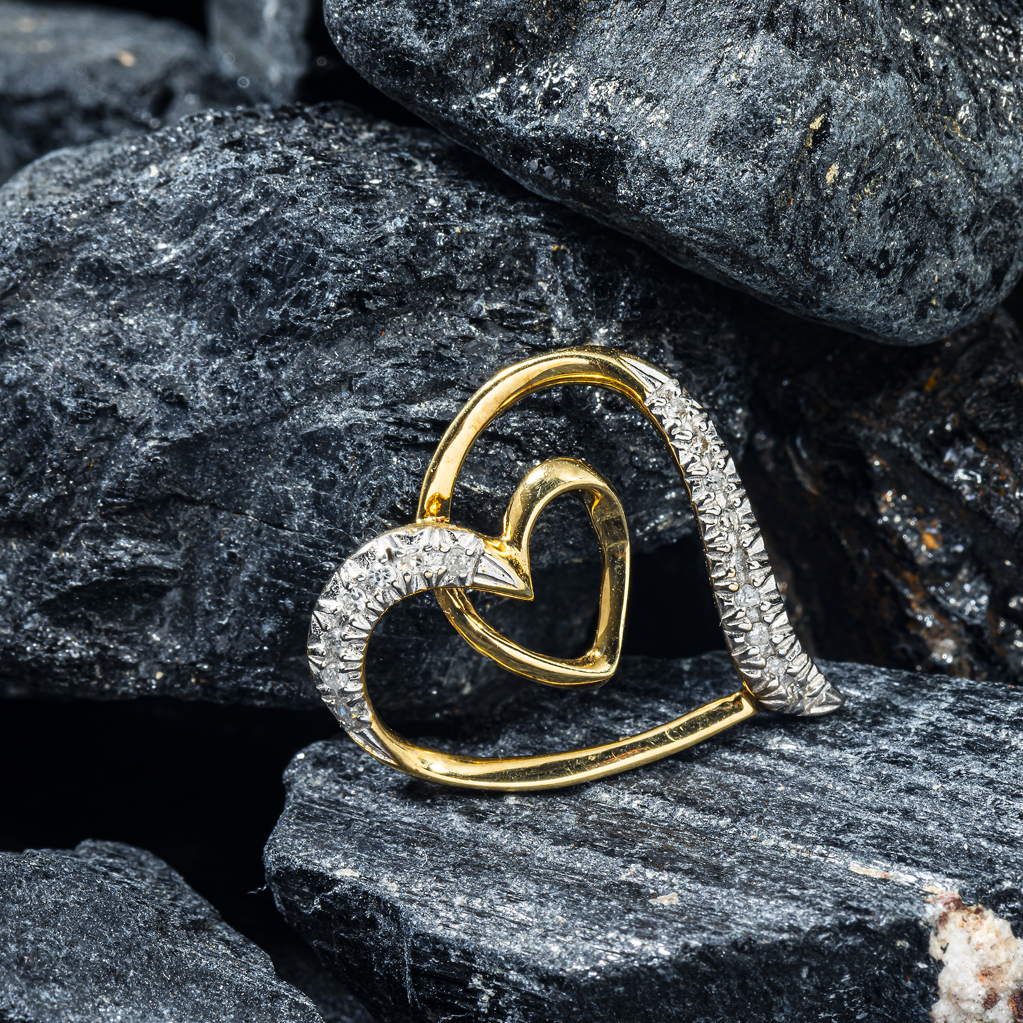 10K GOLD DIAMOND OPEN HEART PENDANT 0.17 CT