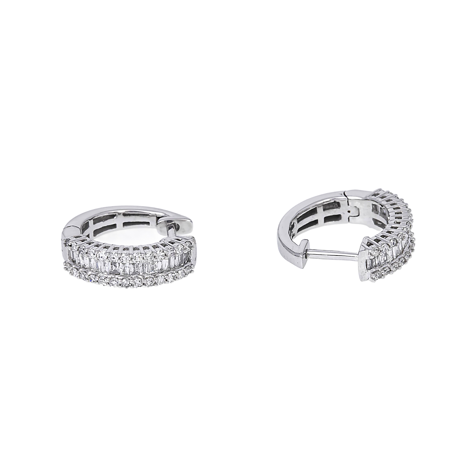 14K GOLD BAGUETTE AND ROUND DIAMOND SMALL HOOP EARRINGS 0.49 CTW