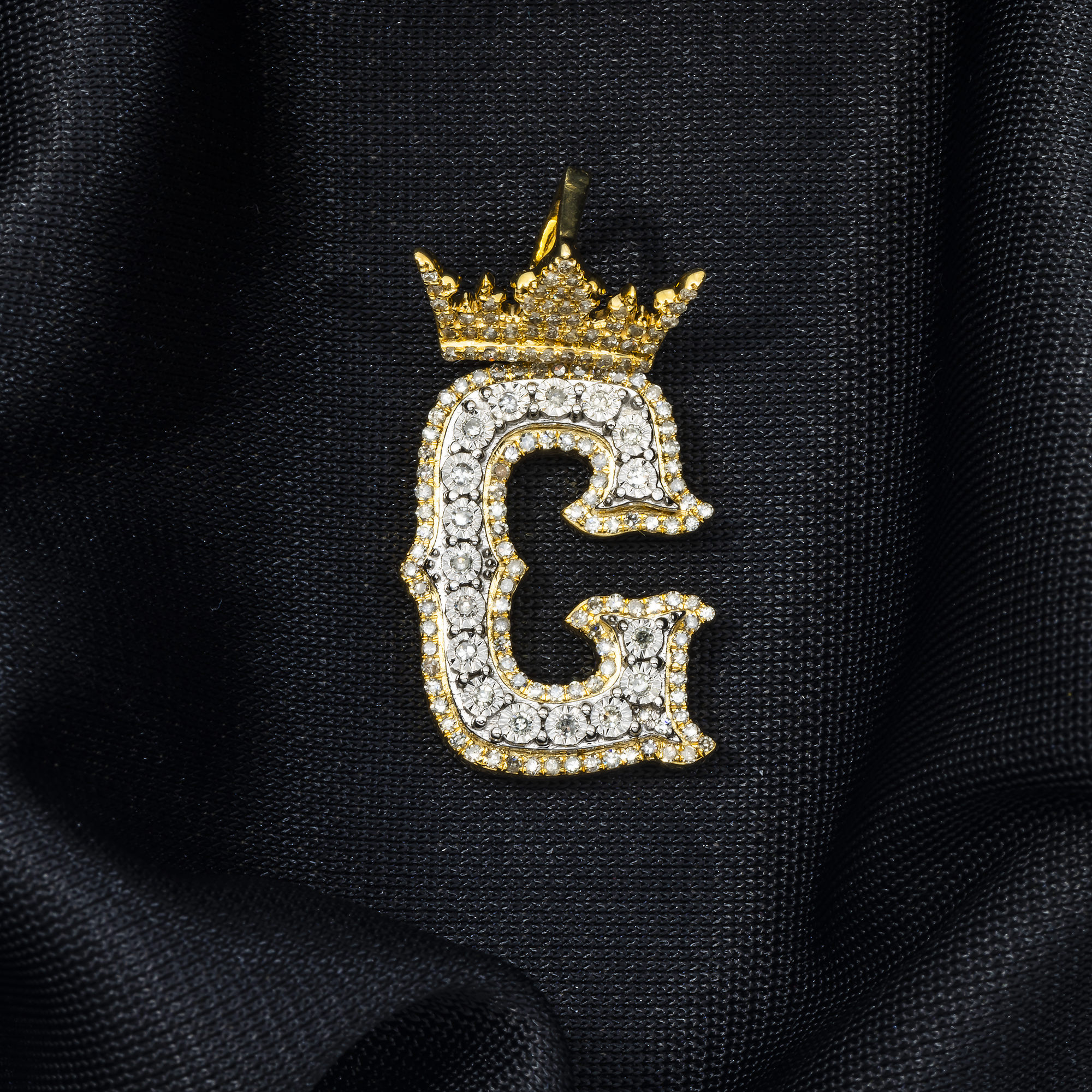 10K GOLD DIAMOND INITIAL LETTER C PENDANT 0.60 CT