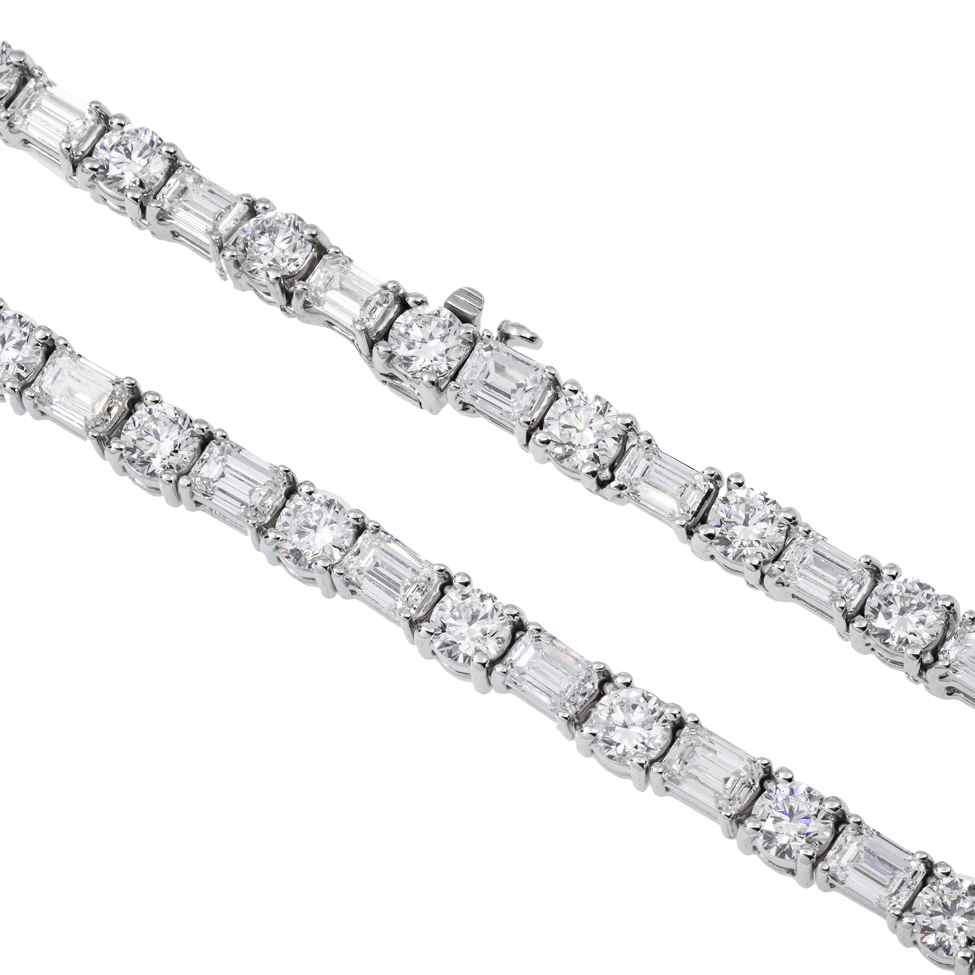 14K GOLD EMERALD AND ROUND LAB DIAMOND TENNIS CHAIN 40.22 CT