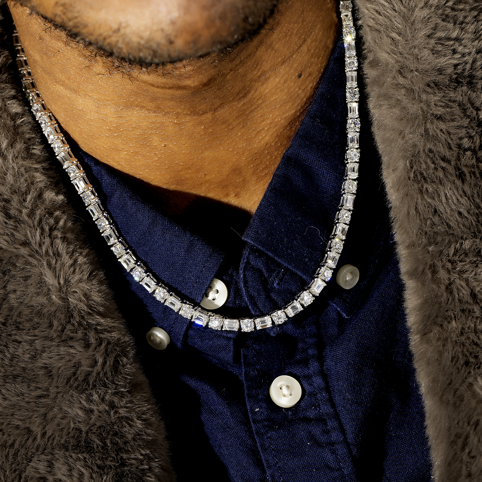 14K GOLD EMERALD AND ROUND LAB DIAMOND TENNIS CHAIN 40.22 CT