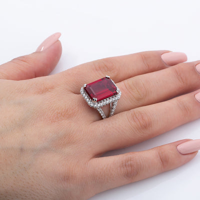 18K White Gold  Square Shaped Diamond Ring with Ruby