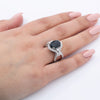 18K White Gold Round Shaped Sapphire Ring