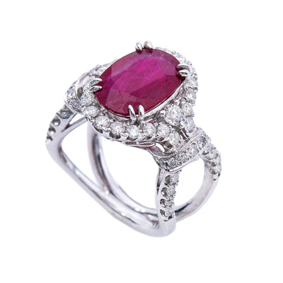 18K White Gold Oval Shaped Ruby Ring